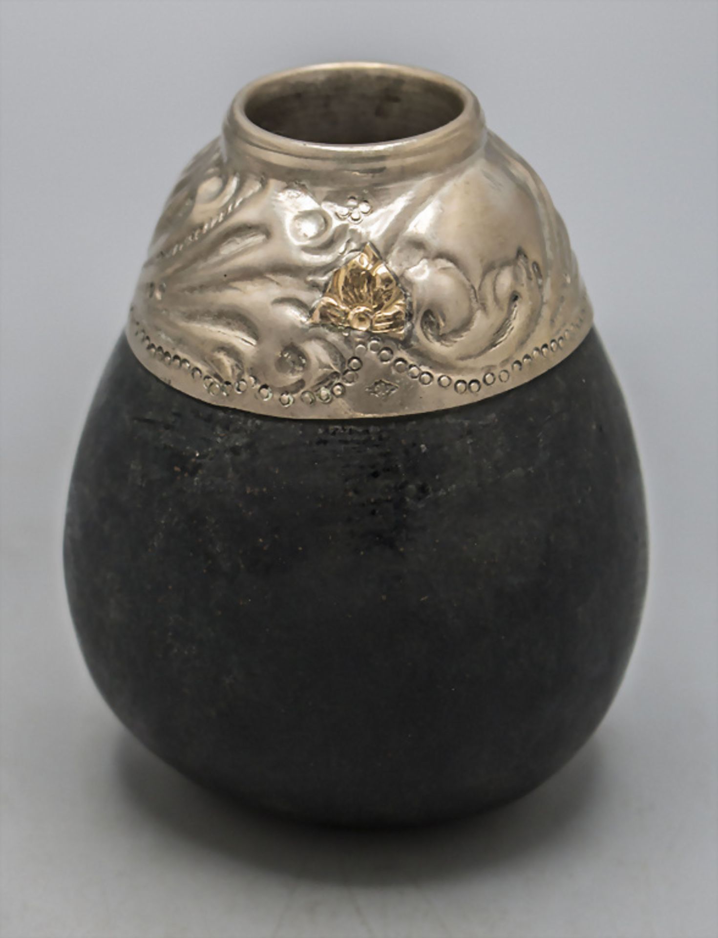 Kürbisvase mit Silbermontur / A gourd vase with silver mount