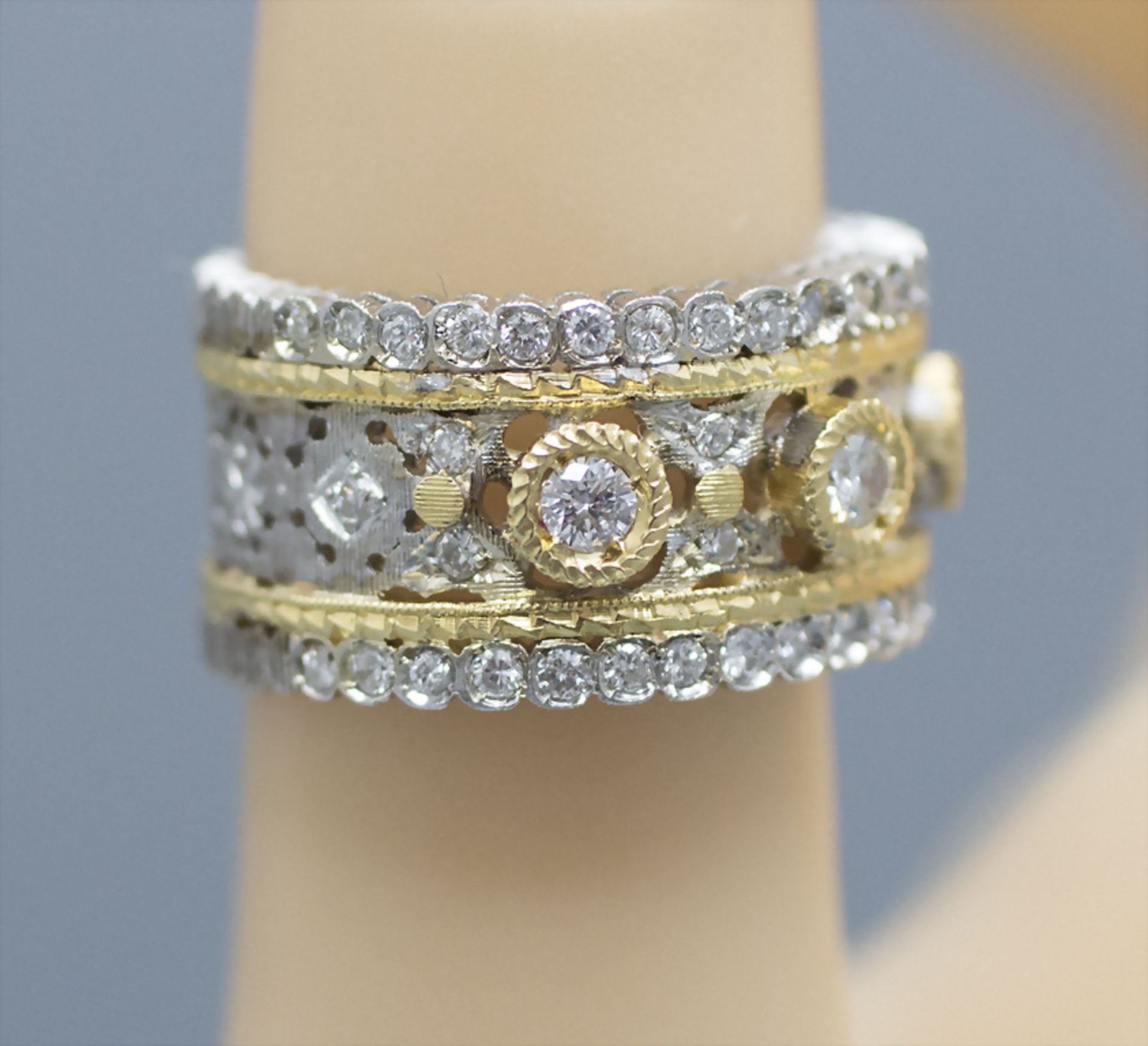 Damenring mit Brillanten / An 18 ct ladies gold ring with diamonds - Image 2 of 3