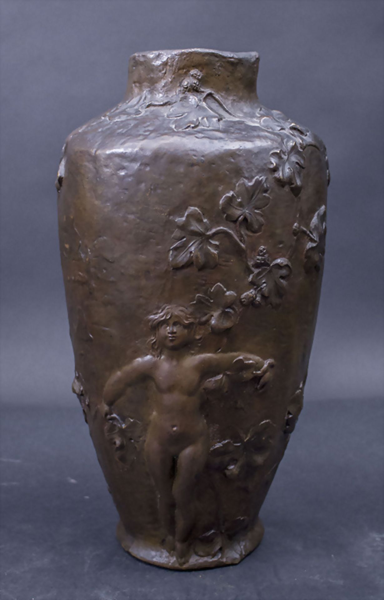 Paul MOREAU-VAUTIER (1871-1936), große Bronze Vase / A large bronze vase, um 1900 - Bild 2 aus 8