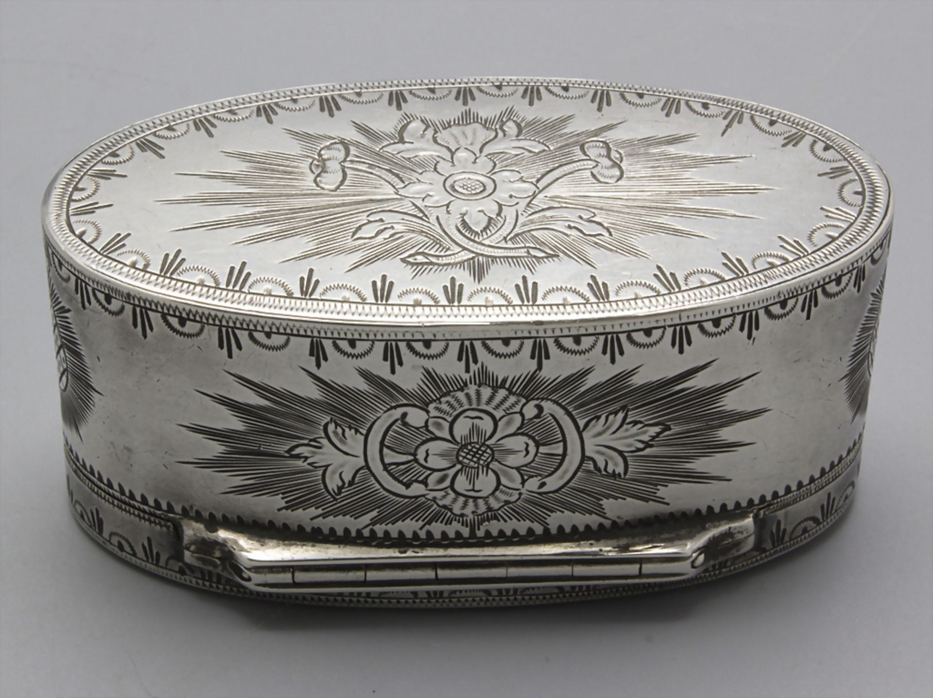 Tabatiere / Boite en argent massif / A silver snuff box, Ath, 1778 - Bild 2 aus 7