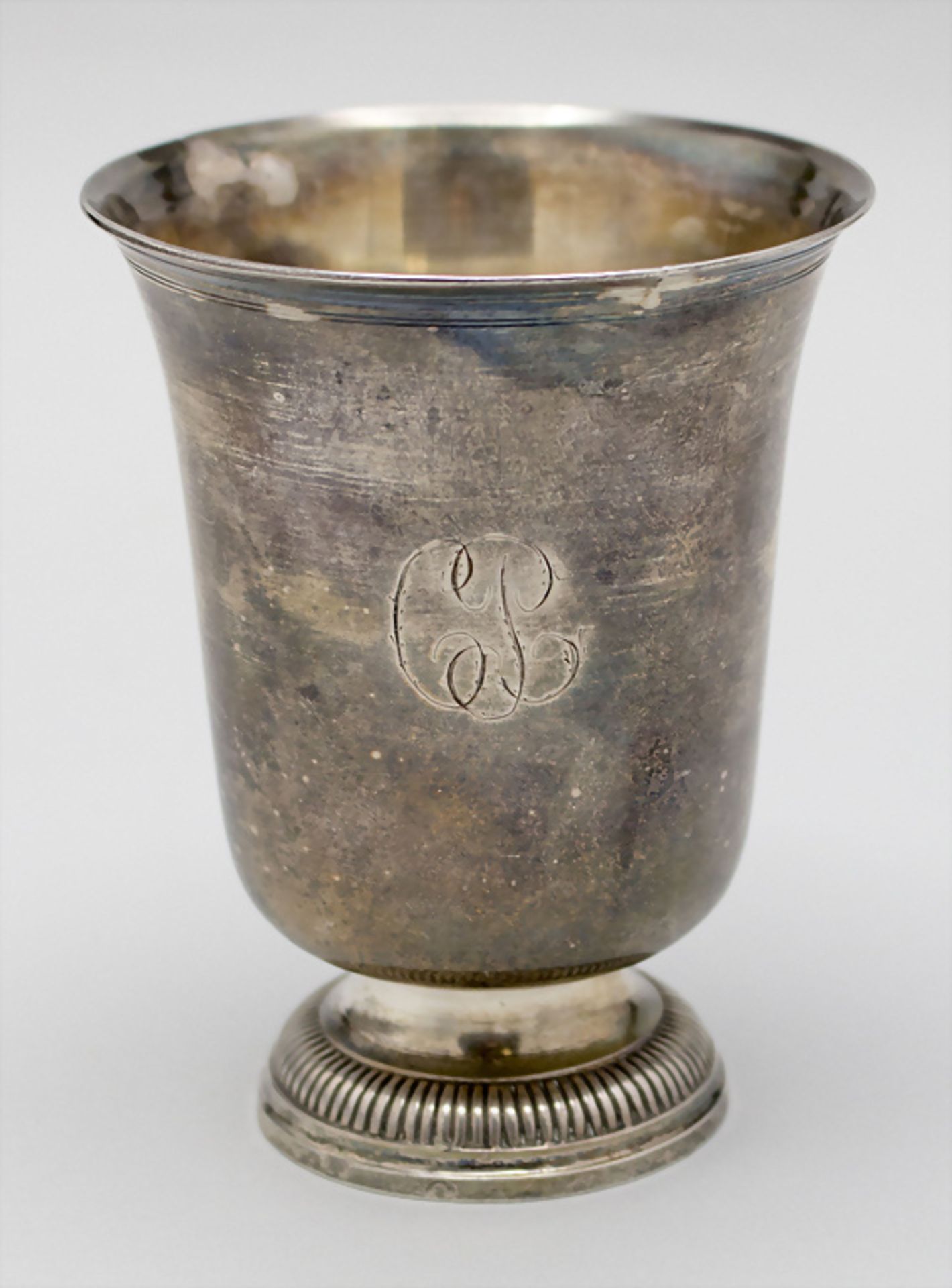 Glockenbecher / A bell shaped beaker, Paris, um 1783