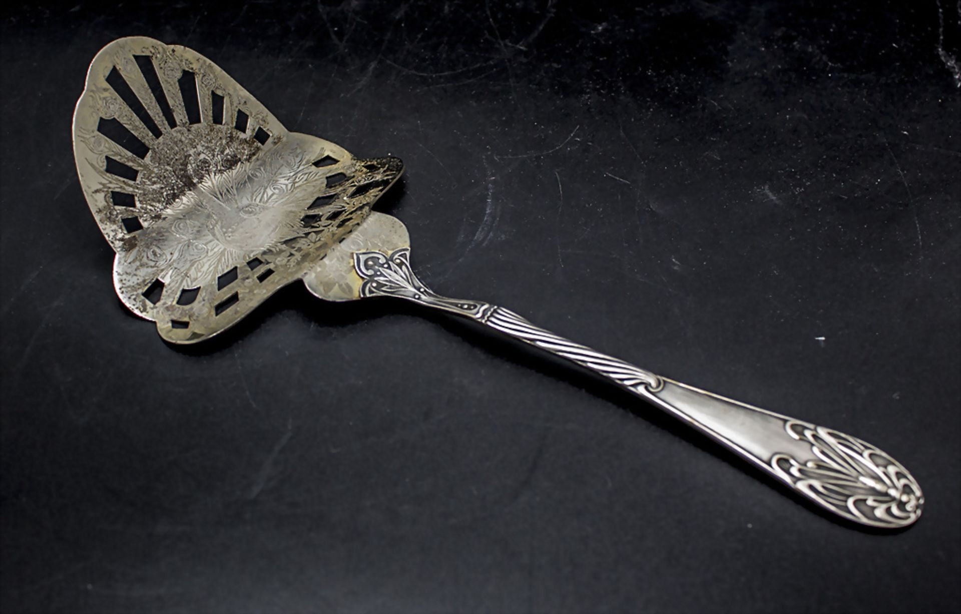 Jugendstil Gebäckheber / An Art Nouveau cake server, deutsch, um 1900 - Bild 2 aus 5