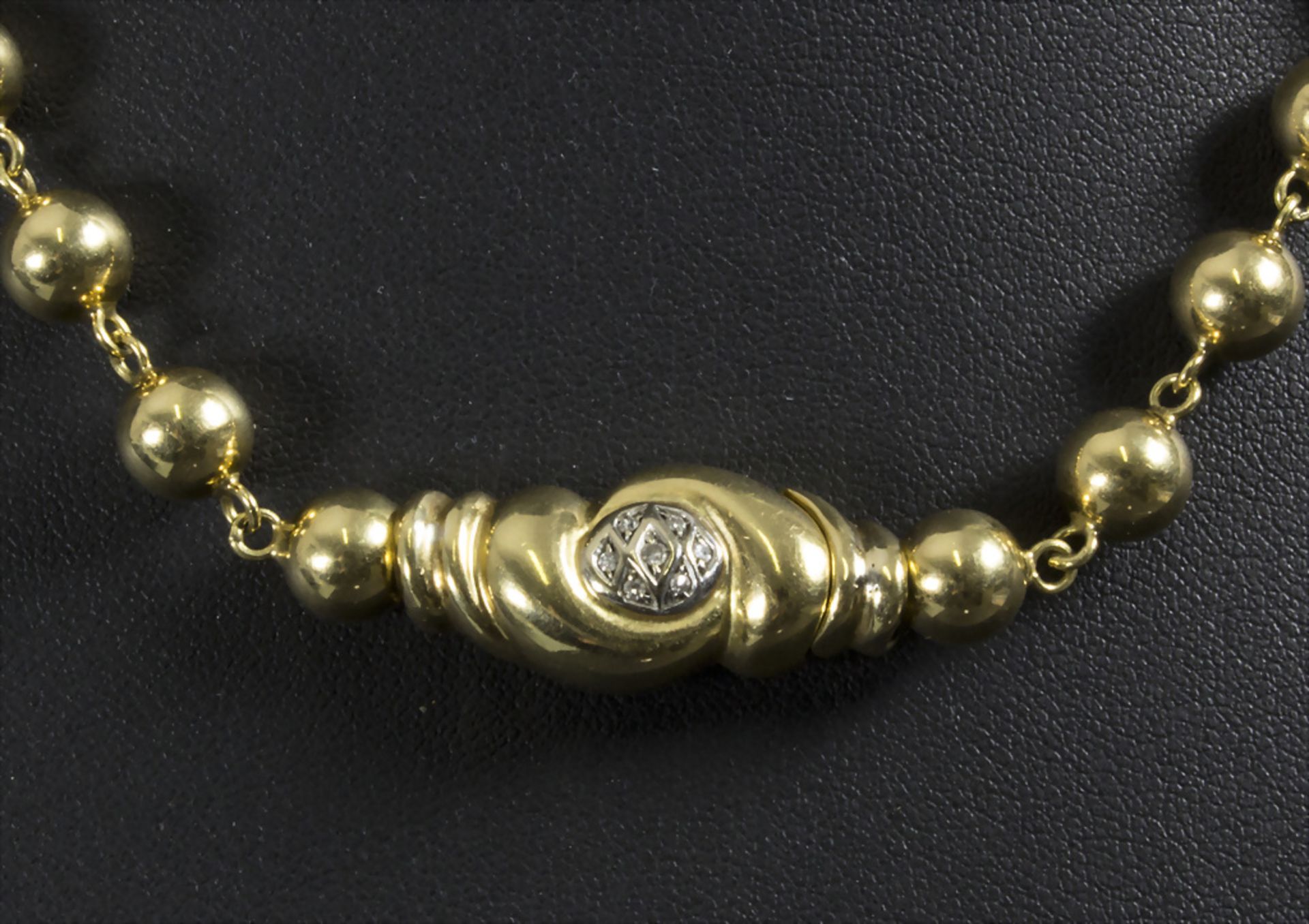 Damen Collier mit Diamanten / An 18ct gold necklace with diamonds, Italien, um 1970 - Image 2 of 2