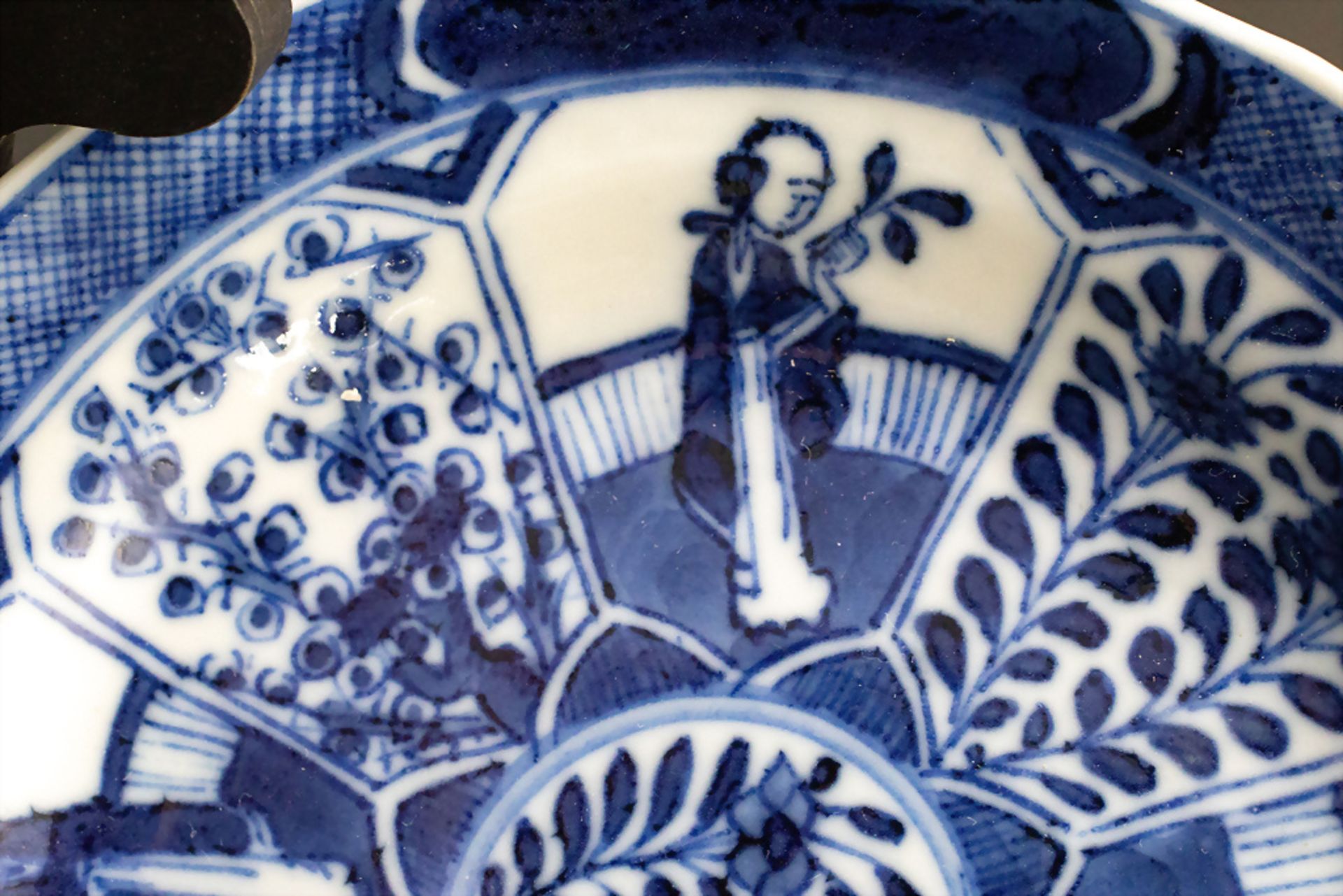 Kleiner kobaltblau-weißer Teller / A small cobalt blue and white porcelain plate, China - Image 4 of 5