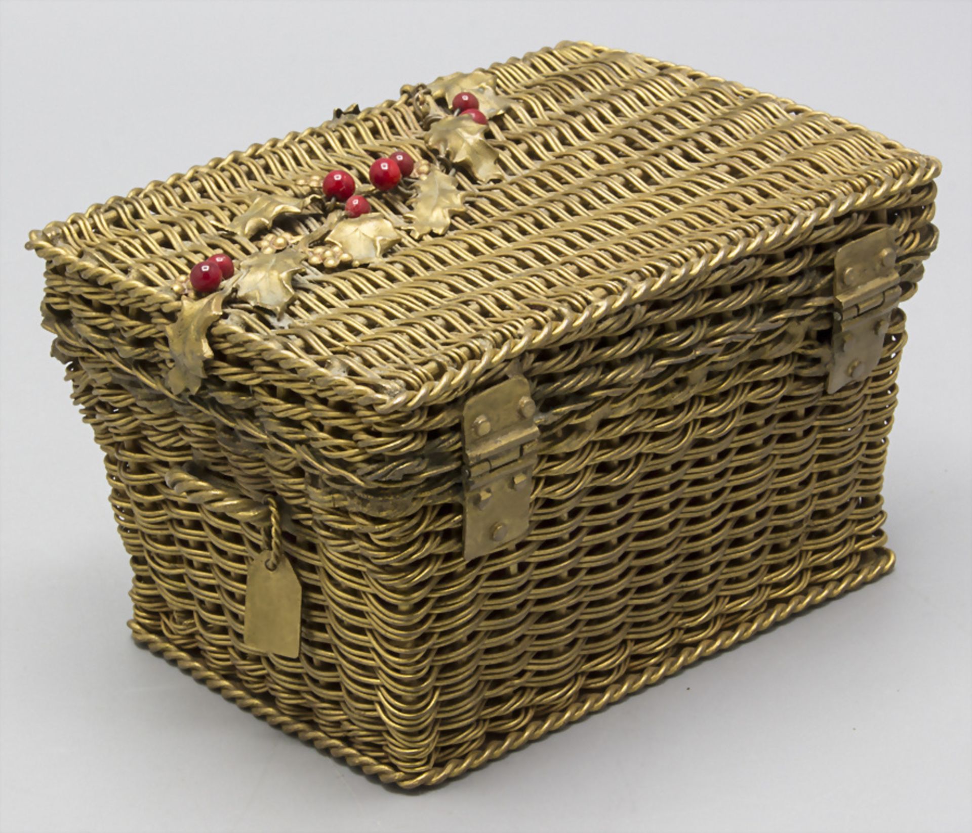 Miniatur Weidentruhe als Schmuckdose / A miniature bronze willow chest with holly branches as ... - Bild 2 aus 4