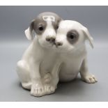 Paar Pointer Welpen / A sitting pair of pointer puppies, Eric Nielsen, Royal Copenhagen, vor 1923
