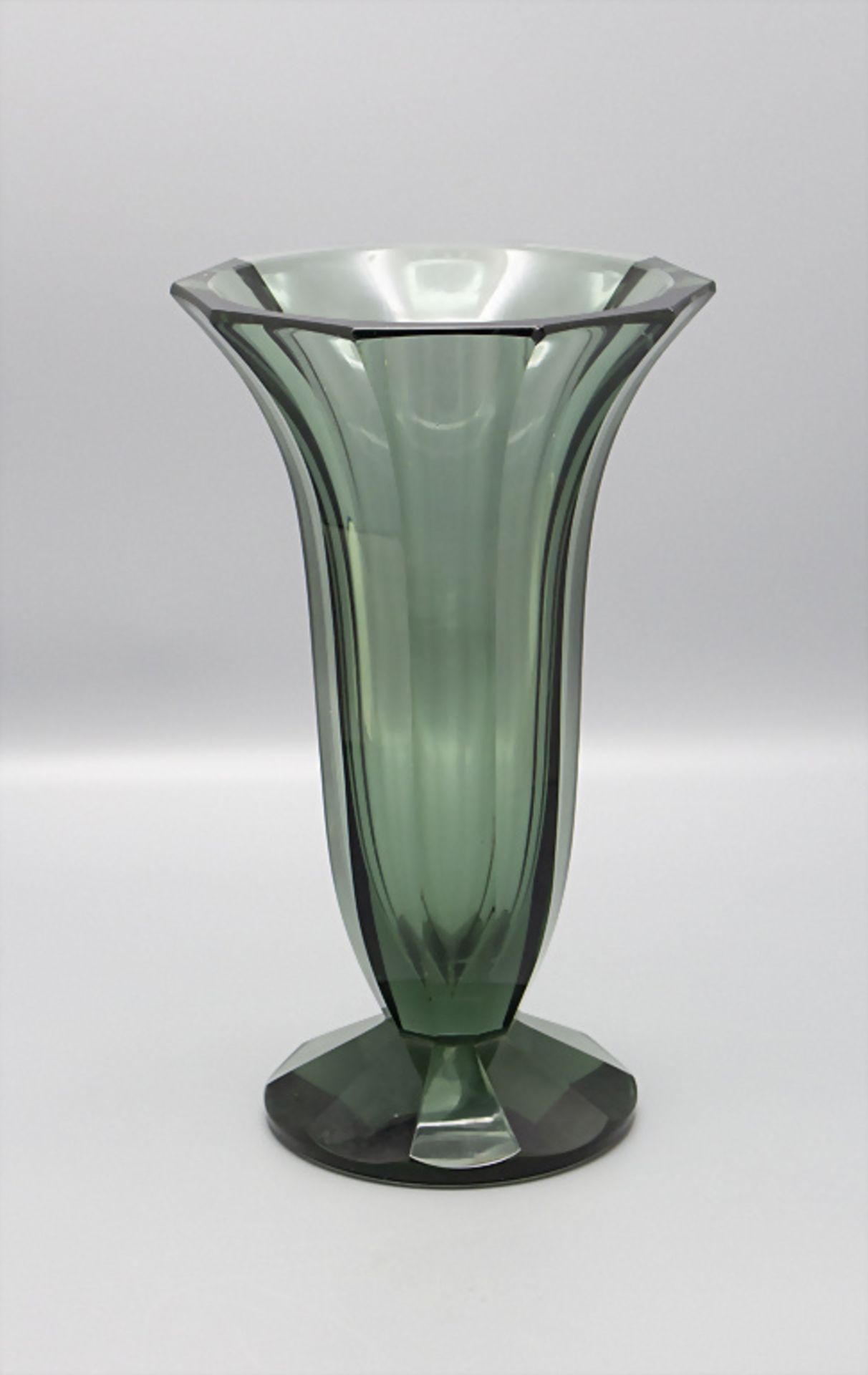 Vase / A glass vase, wohl Moser, Karlsbad, 1930er Jahre