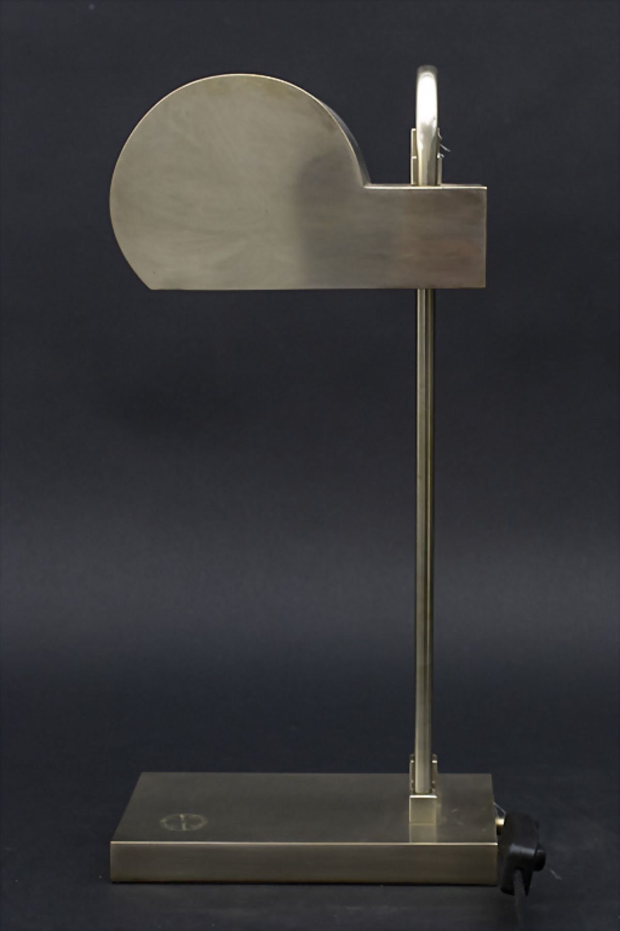 Bauhaus-Design Tischlampe / A desk lamp, Entwurf um 1925 - Bild 3 aus 5