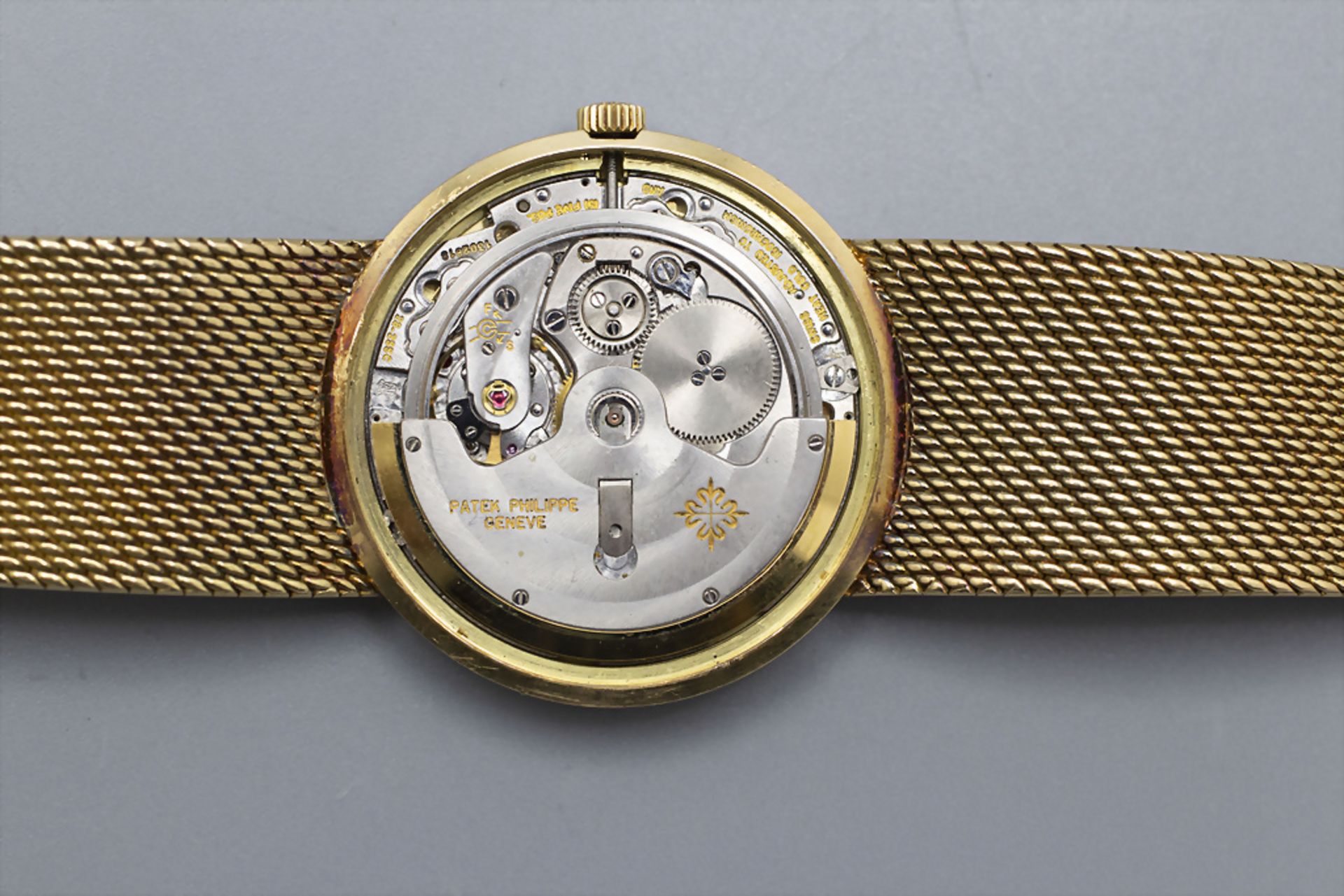 Herrenarmbanduhr / A men's 18 ct gold wristwatch, Patek Philippe, Swiss / Schweiz, um 1972 - Image 5 of 15