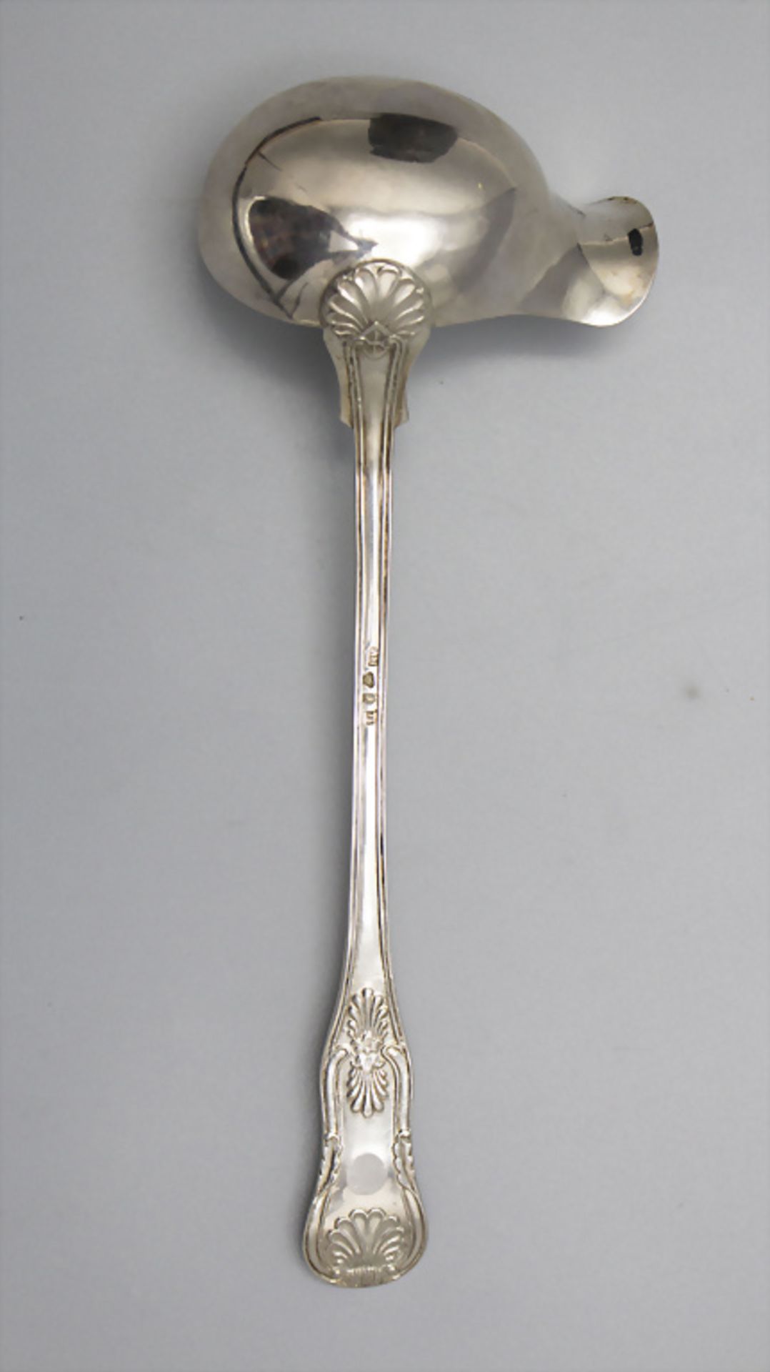 Saucenkelle / A silver sauce ladle, Schweden, 1863 - Image 2 of 4