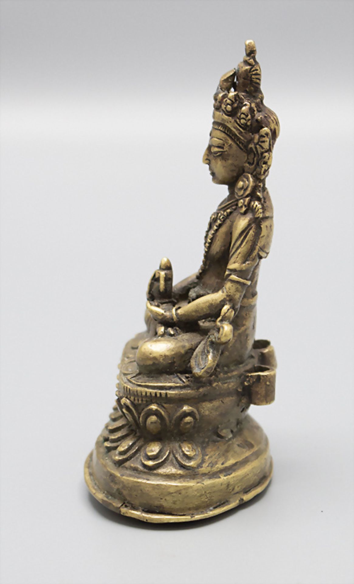 Buddha Amitäyus, die Vase des langen Lebens haltend, Nepal, 17./18. Jh. - Image 2 of 5