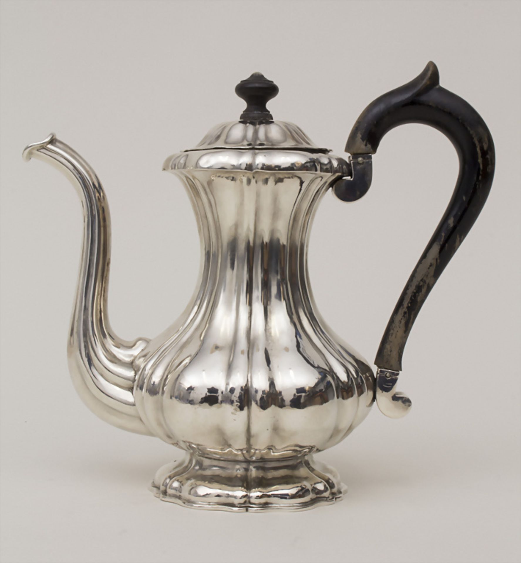Biedermeier Teekanne / A Biedermeier silver tea pot, Carolus Fröhlich, Kosice / Kassa, 1846