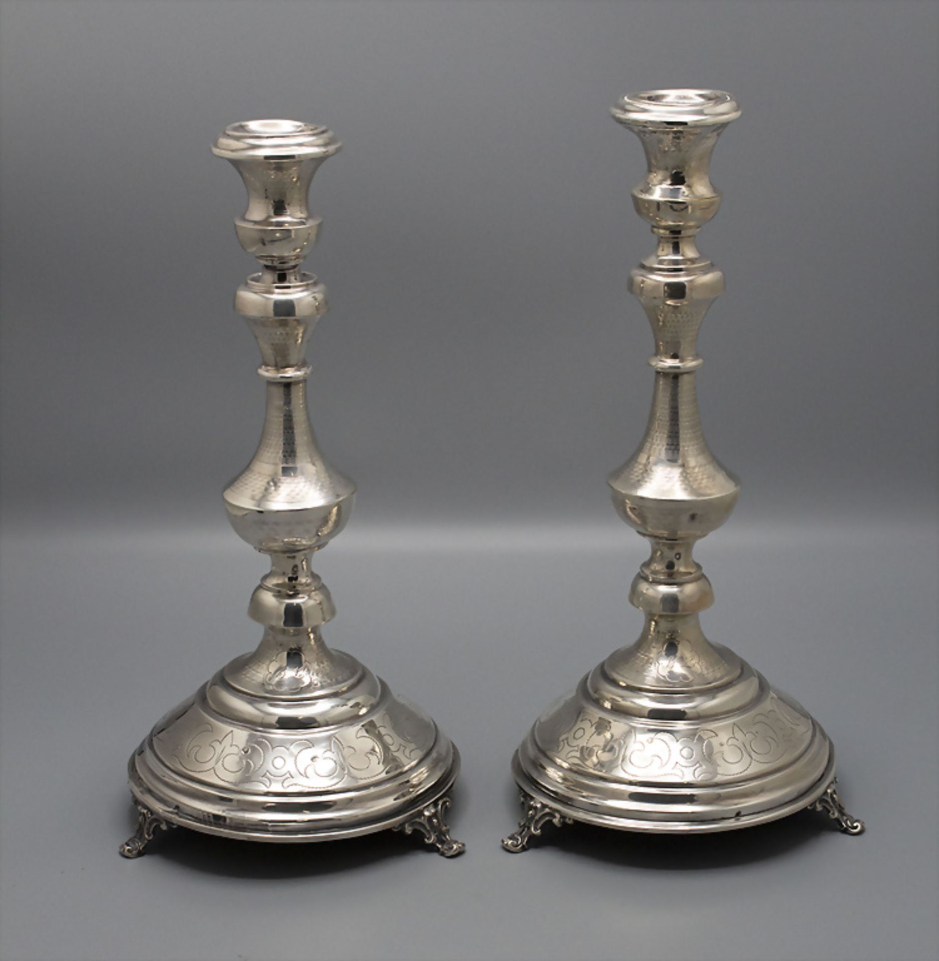 Paar Kerzenleuchter / A pair of silver candlesticks, Wien, um 1880