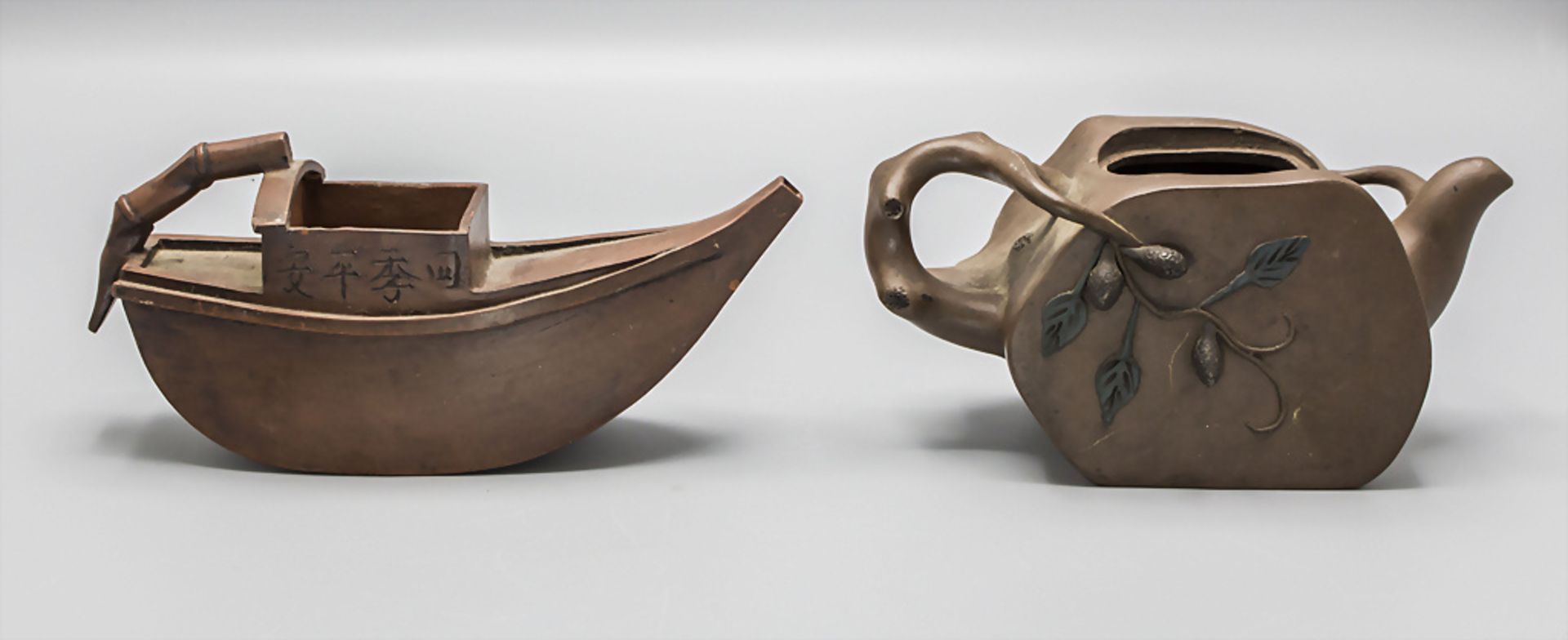 Zwei Teekännchen / Two ceramic teapots, China, 20. Jh. - Bild 3 aus 10