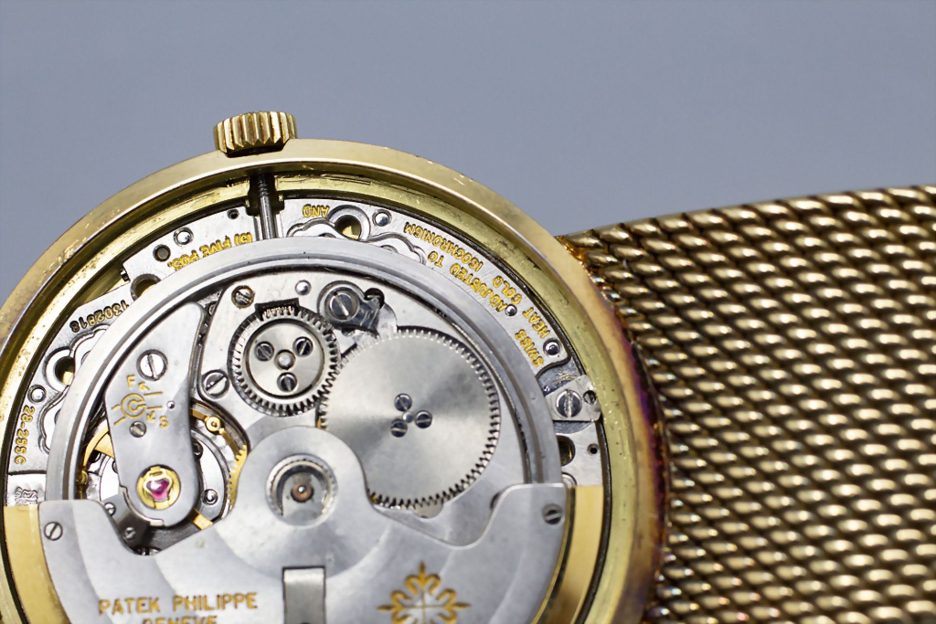 Herrenarmbanduhr / A men's 18 ct gold wristwatch, Patek Philippe, Swiss / Schweiz, um 1972 - Image 10 of 15