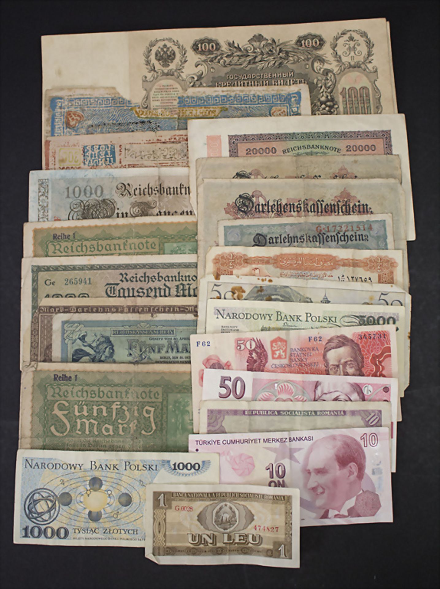 Sammlung Banknoten / A collection of banknotes
