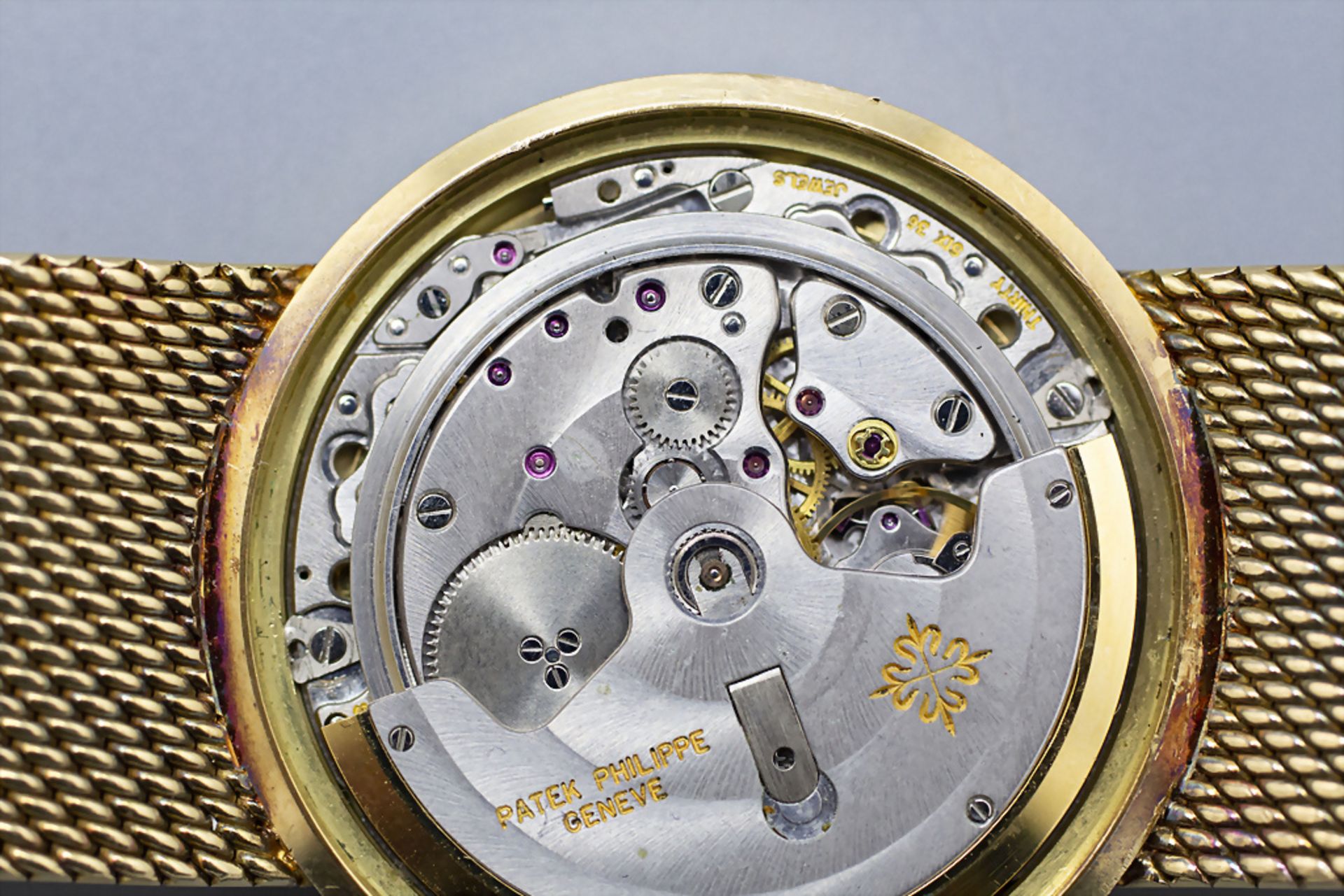 Herrenarmbanduhr / A men's 18 ct gold wristwatch, Patek Philippe, Swiss / Schweiz, um 1972 - Image 8 of 15