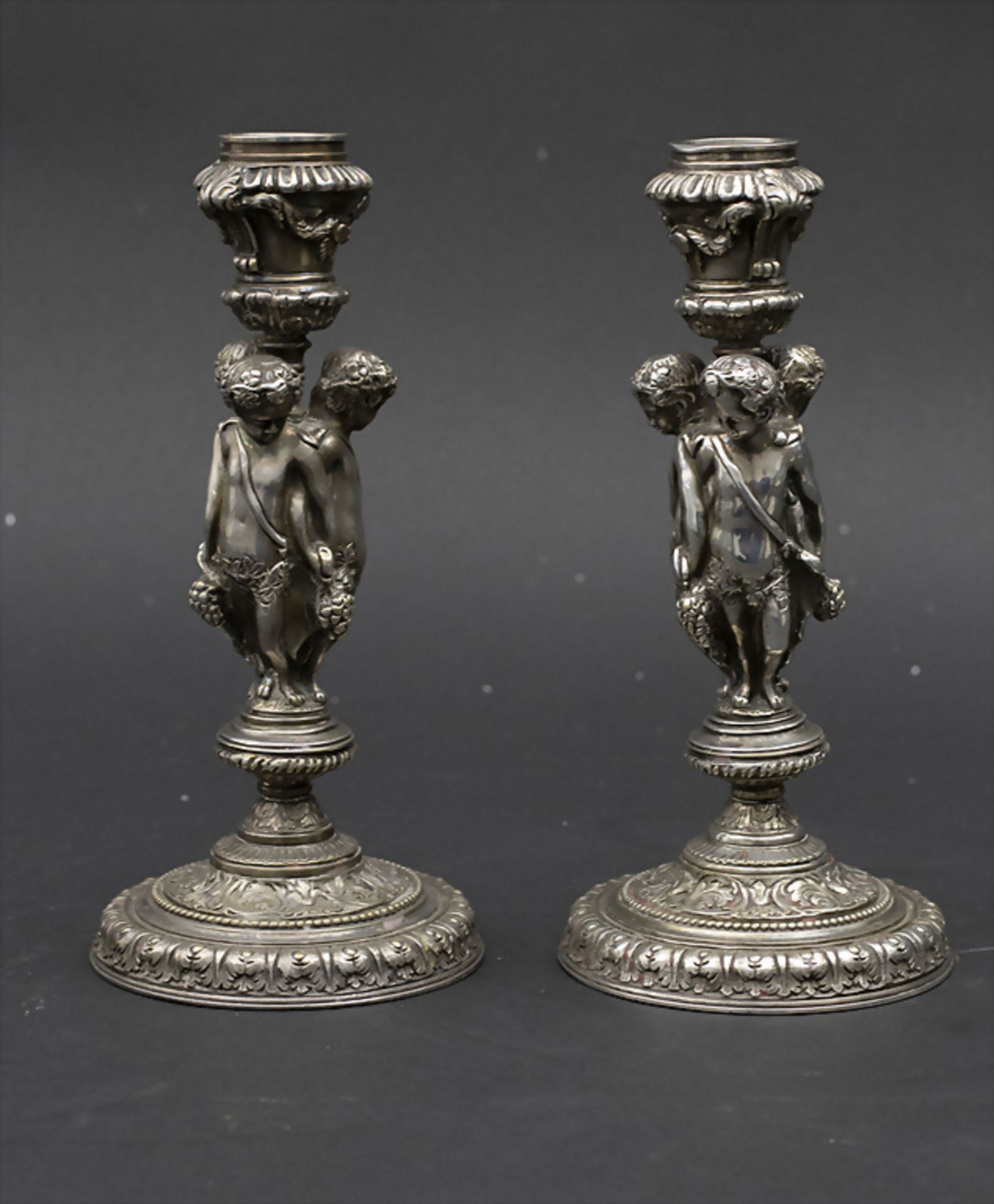 Paar figürliche Leuchter / A pair of figural candle holders, Frankreich, 19. Jh.