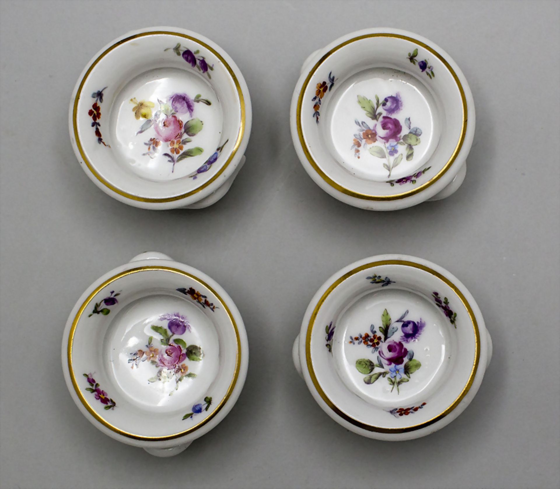 4 Gewürzschälchen mit Silbermontur / A set of four salt cellars with silver mount, Meissen, ...