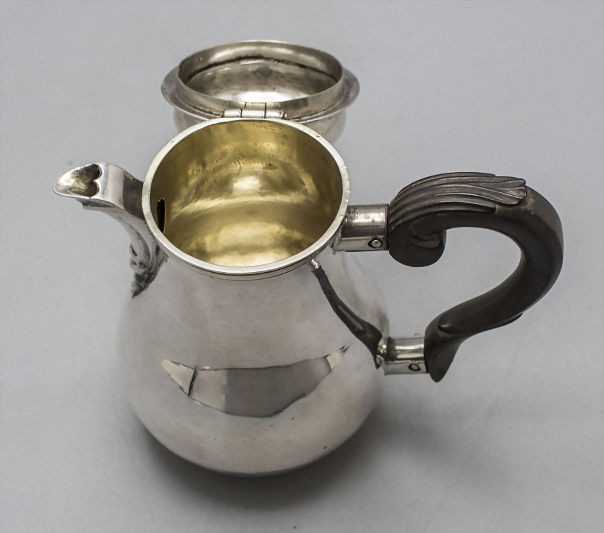 Barock Kännchen (Egoist) / A Baroque silver pot, Joh. Daniel Müller, Augsburg, 1771-1773 - Bild 3 aus 8