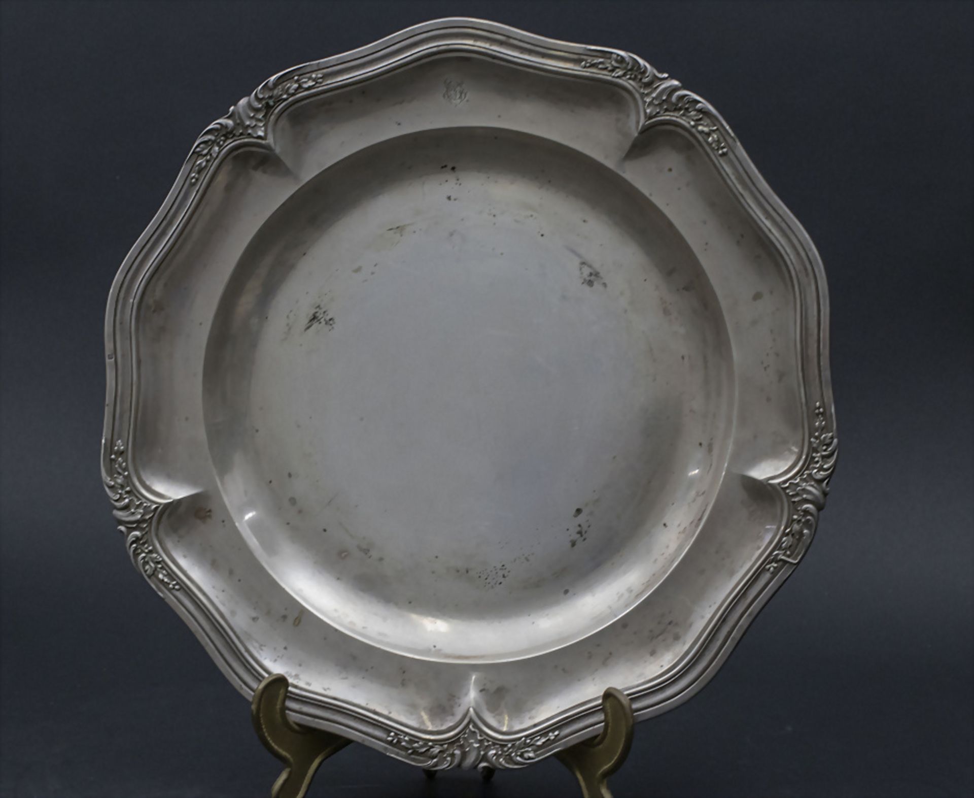 Runde Platte / A silver tray, Emile Puiforcat, Paris, um 1870