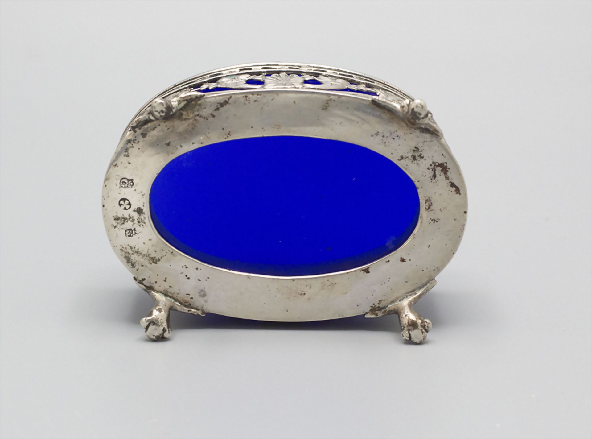 Saliere / Gewürzschälchen mit blauem Glaseinsatz / A silver open salt cellar, um 1810 - Bild 4 aus 4