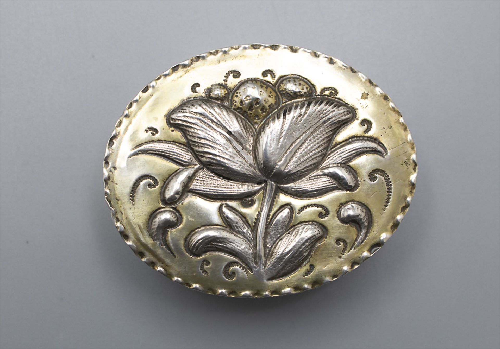 Barocke Deckeldose / Oblatendose / A lidded silver Baroque wafer box, Balthasar Haydt, ... - Image 2 of 6