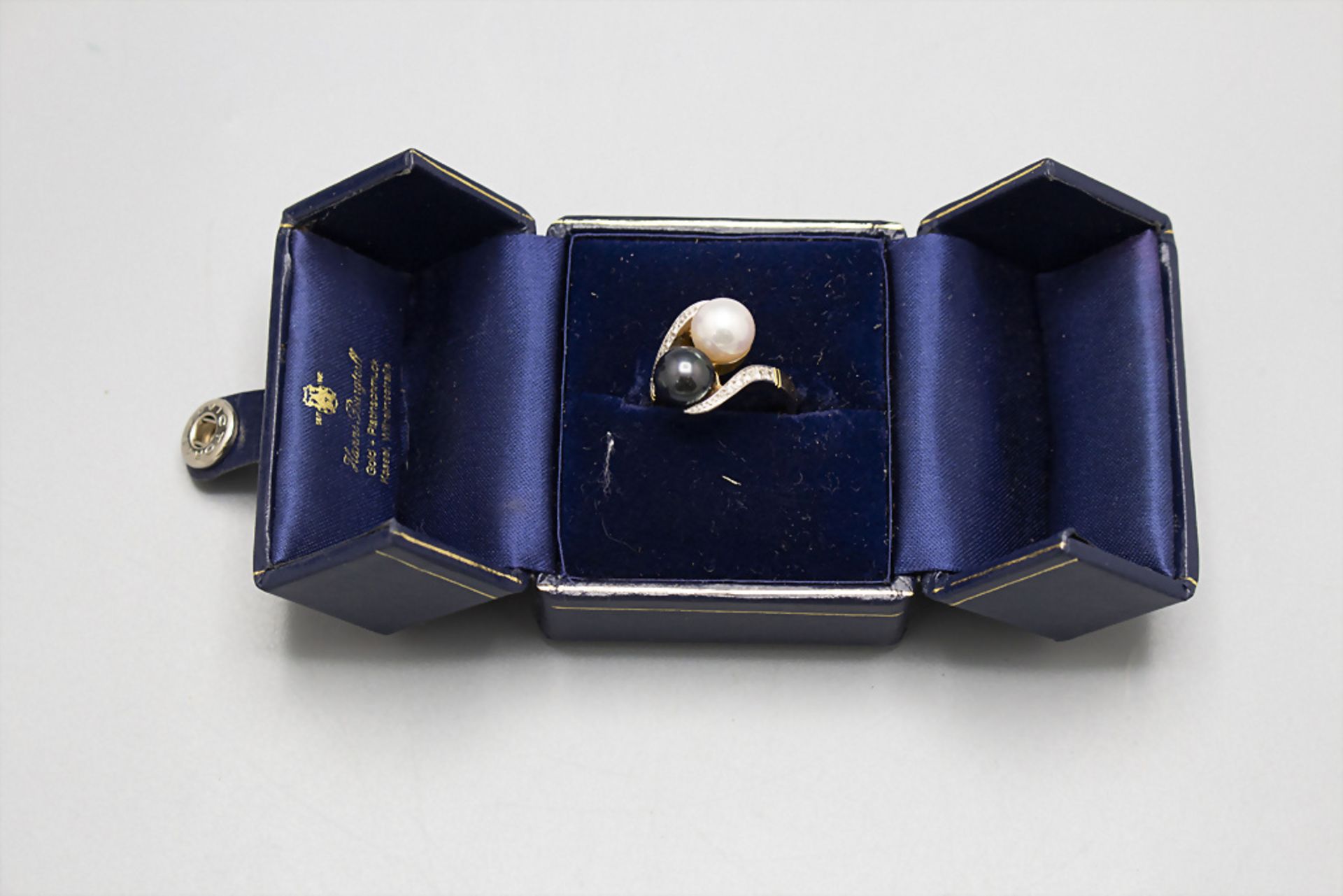 Damenring mit Perlen und Diamanten / A ladies 18 ct gold ring with diamonds and pearls - Bild 4 aus 4