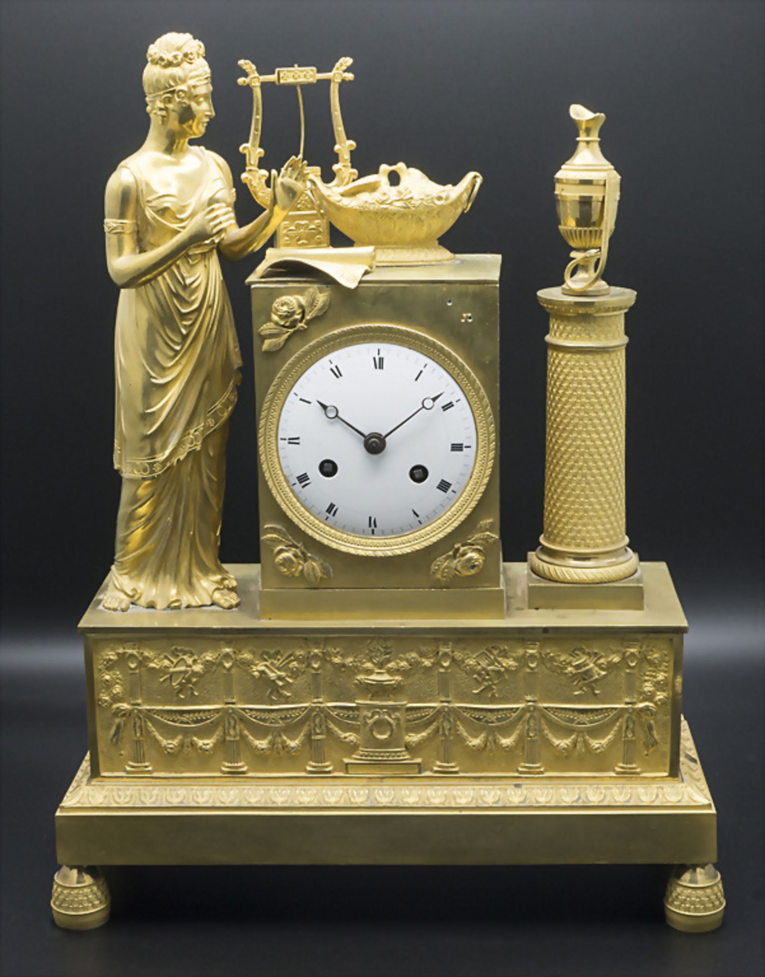 Bronze Pendule Époque Restauration / An ormolu mantel clock, Frankreich, um 1820
