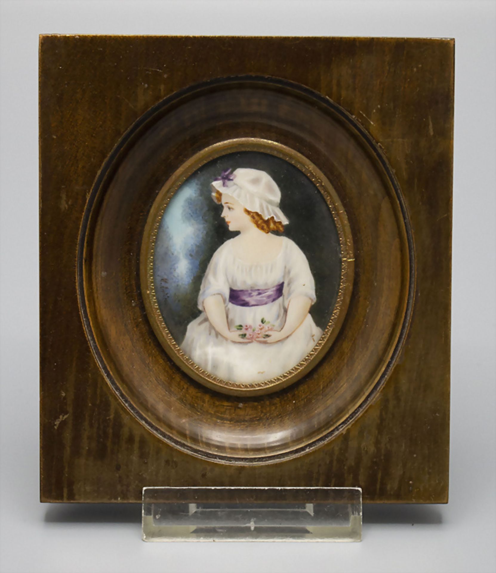 Miniatur Porträt eines Mädchens mit Rosen / A miniature portrait of a girl with roses, ... - Image 2 of 4