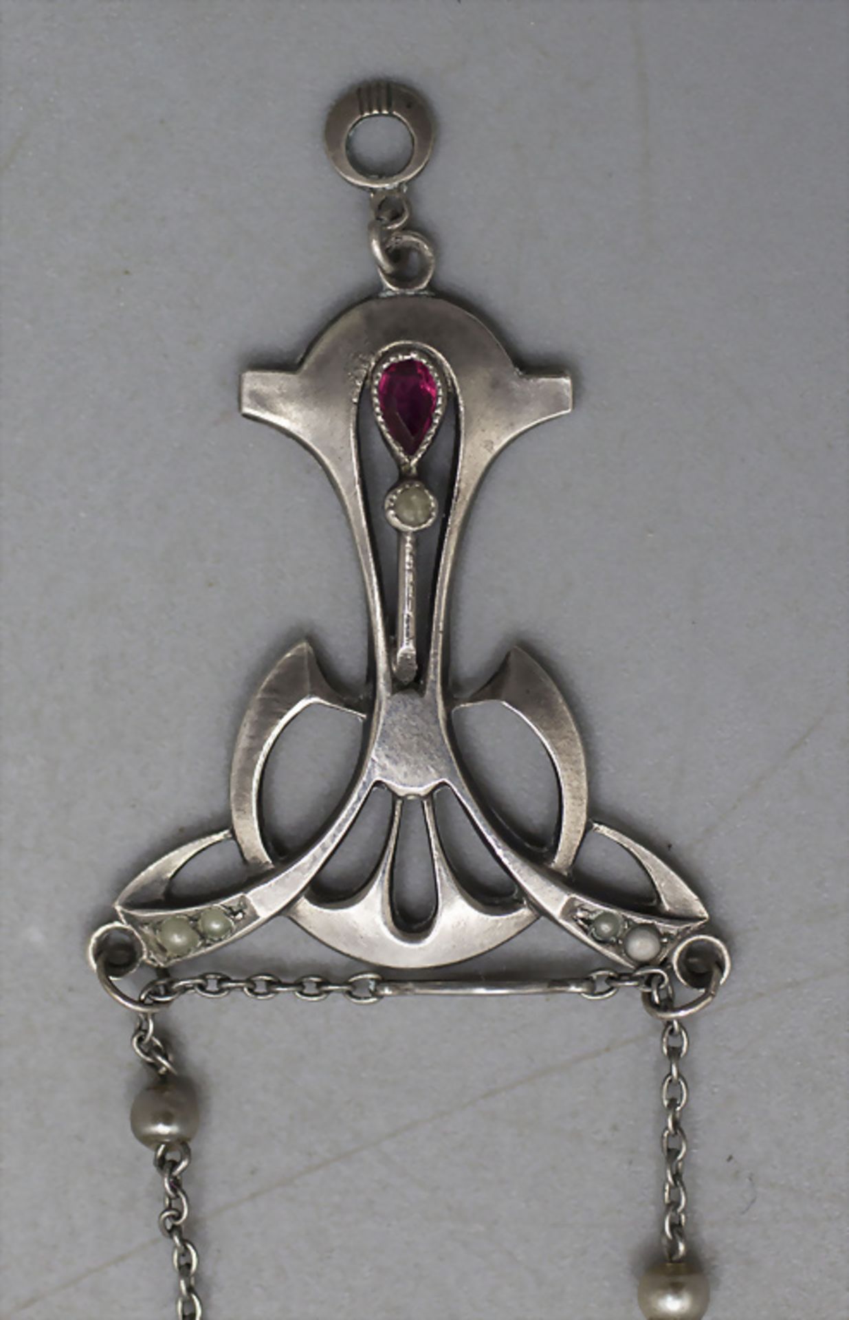 Jugendstil Collier mit Amethyst / An Art Nouveau silver necklace with pendant, deutsch um 1900 - Bild 2 aus 3