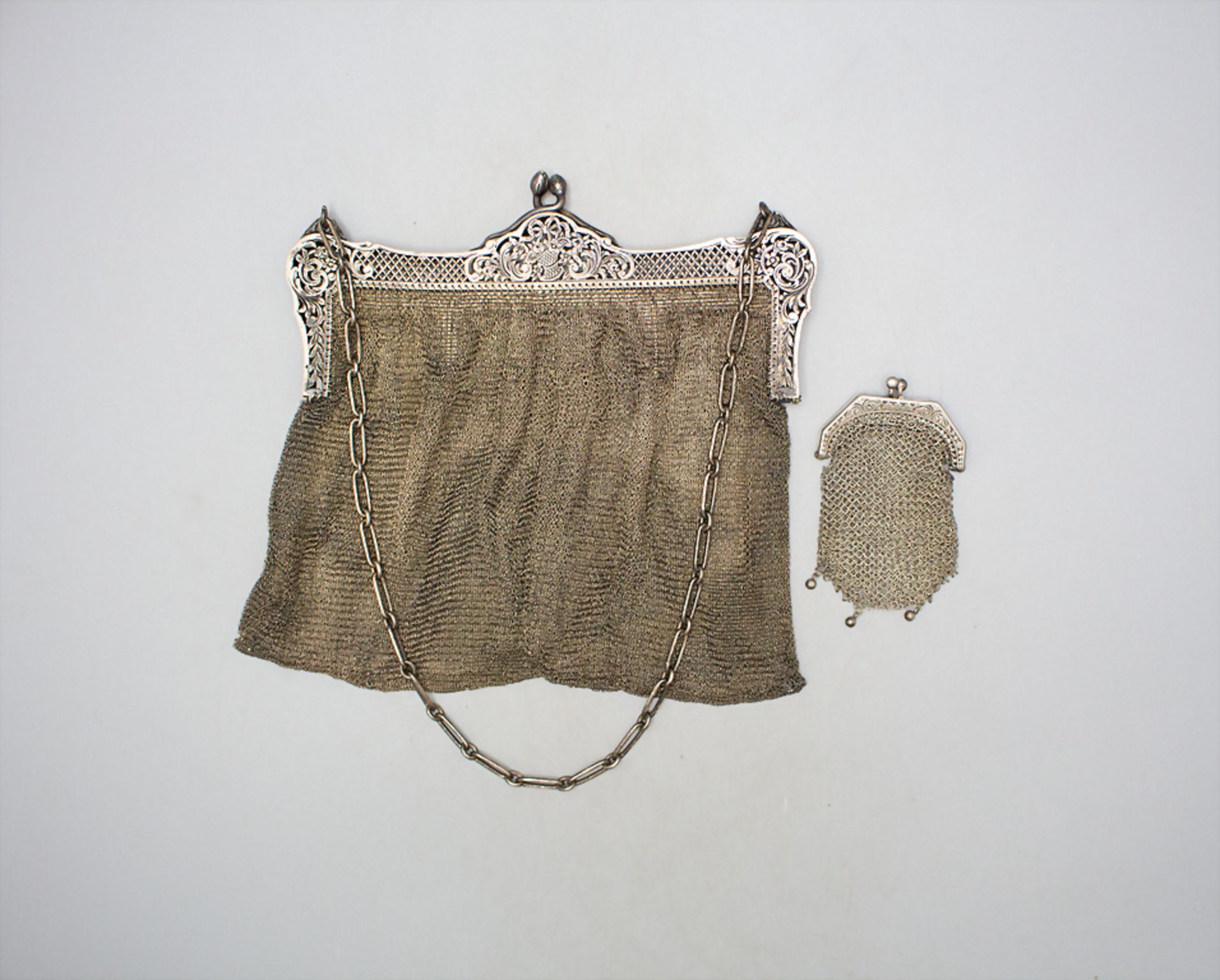 Silber Abendtasche mit Geldbörse / Kettentasche/ A silver evening bag with silver wallet, ... - Image 2 of 4