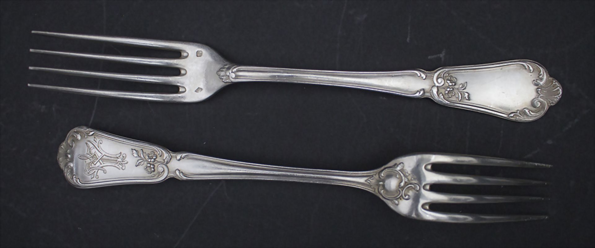 36 tlg. Besteck / A 36-piece set of silver cutlery, Hènin & Cie, Paris, um 1870 - Image 3 of 8