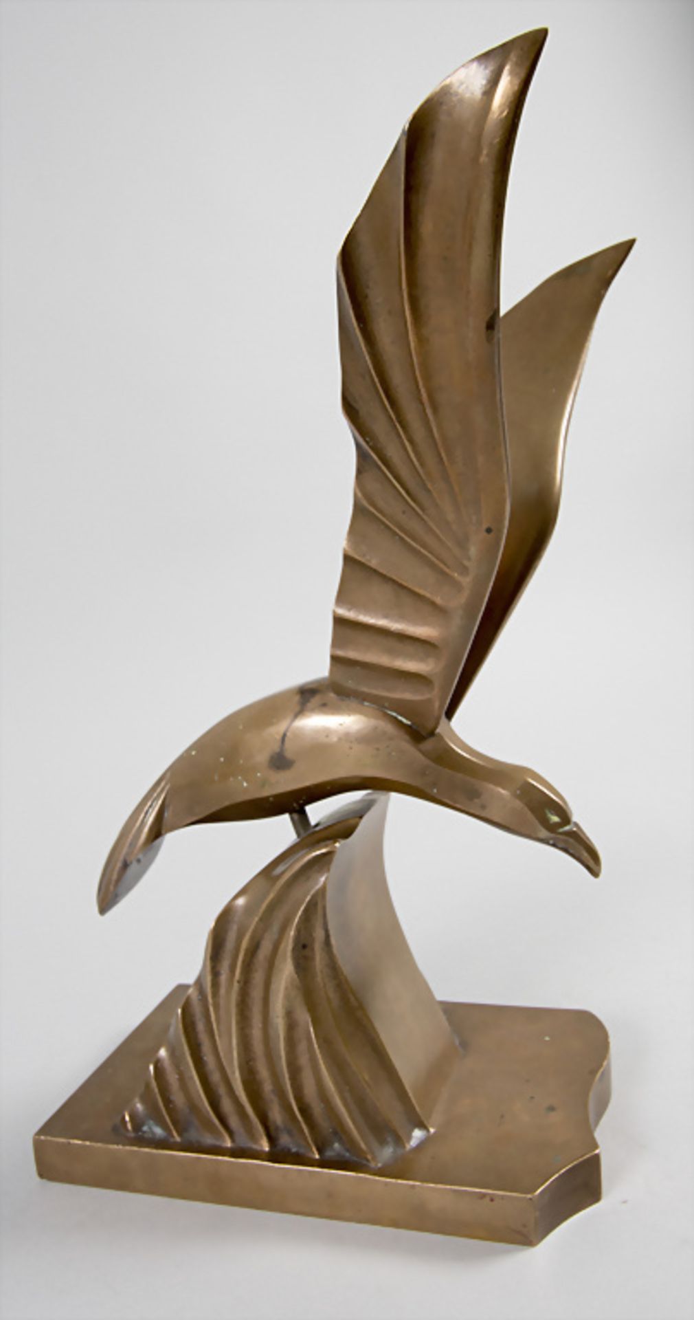 Art Déco Bronzeplastik 'Möwe' / An Art Deco bronze sculpture 'Gull', um 1920 - Image 2 of 7