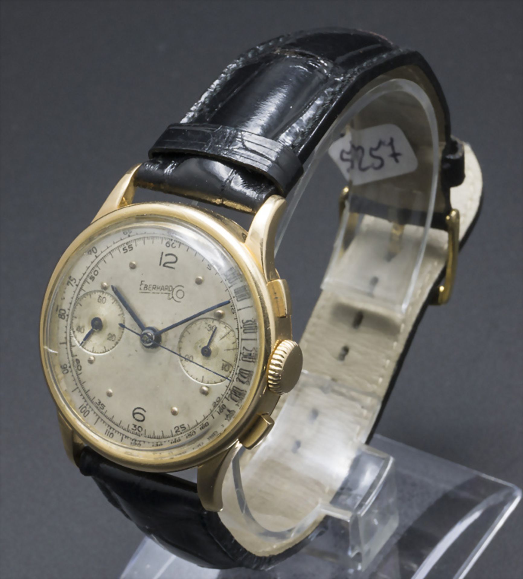 Herrenarmbanduhr / Chronograph / An 18k gold men's wristwatch, Eberhard & Co, Chaud de Fonds, ... - Image 5 of 6