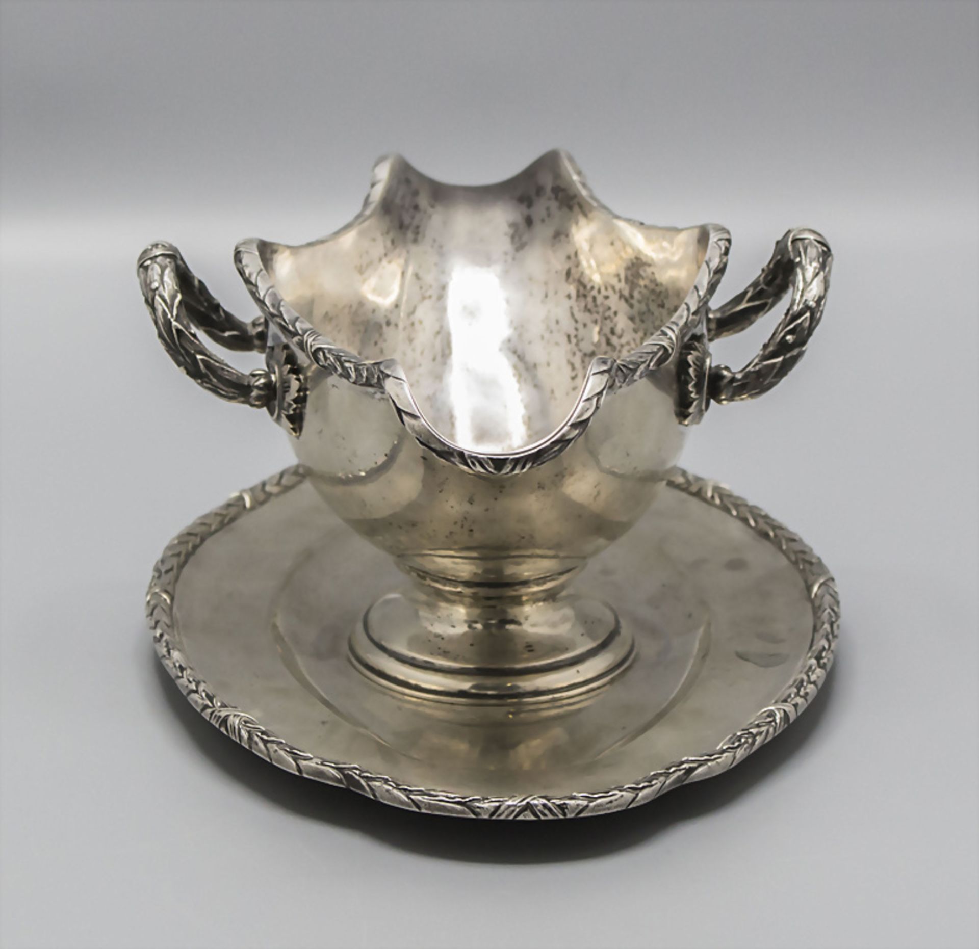 Sauciere / A silver gavy boat, Julius Herz, Wiesbaden, um 1890 - Image 2 of 6