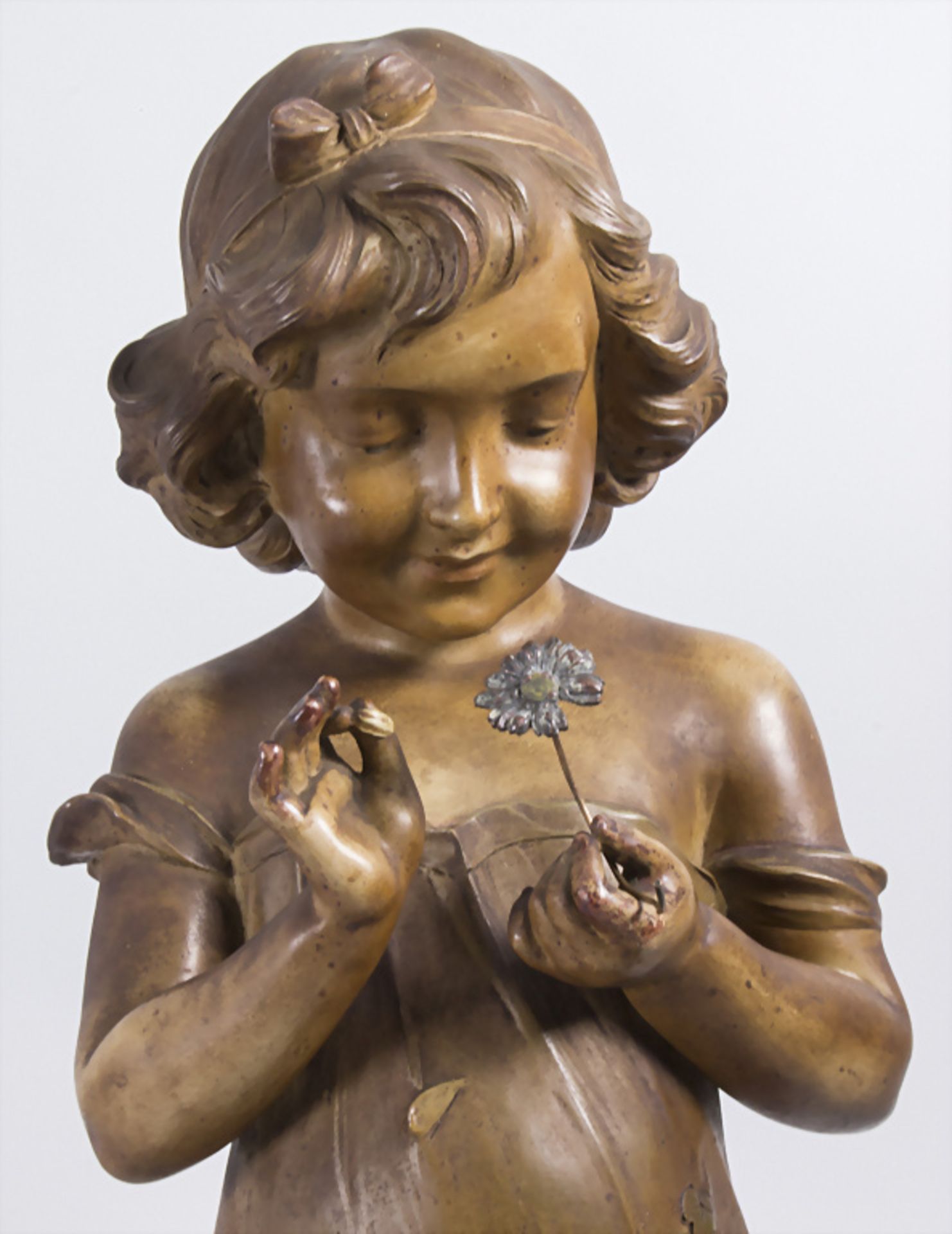 Aristide DE RANIERI (1865-1929), Jugendstil Büste eines Mädchens / An Art Nouveau terracotta ... - Image 2 of 12