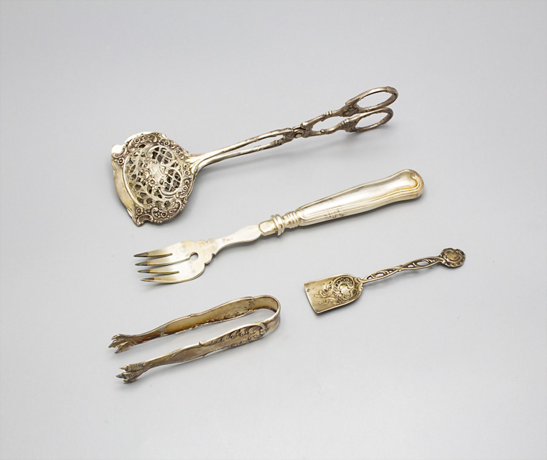 4 Teile Vorlegebesteck / A 4-piece set of silver serving cutlery, deutsch, 19.-20. Jh.