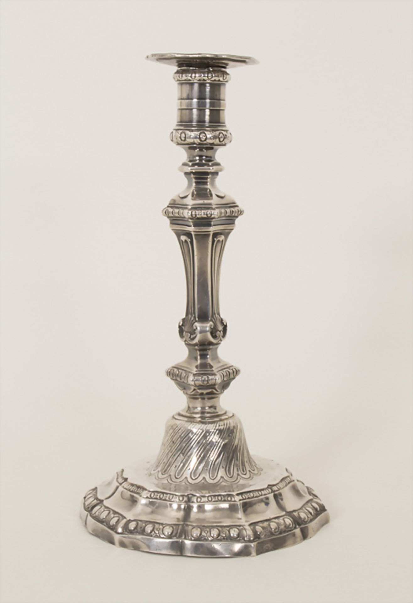 Barock Kerzenleuchter / A Baroque silver candlestick, Claude Antoine Charvet, Paris, um 1765