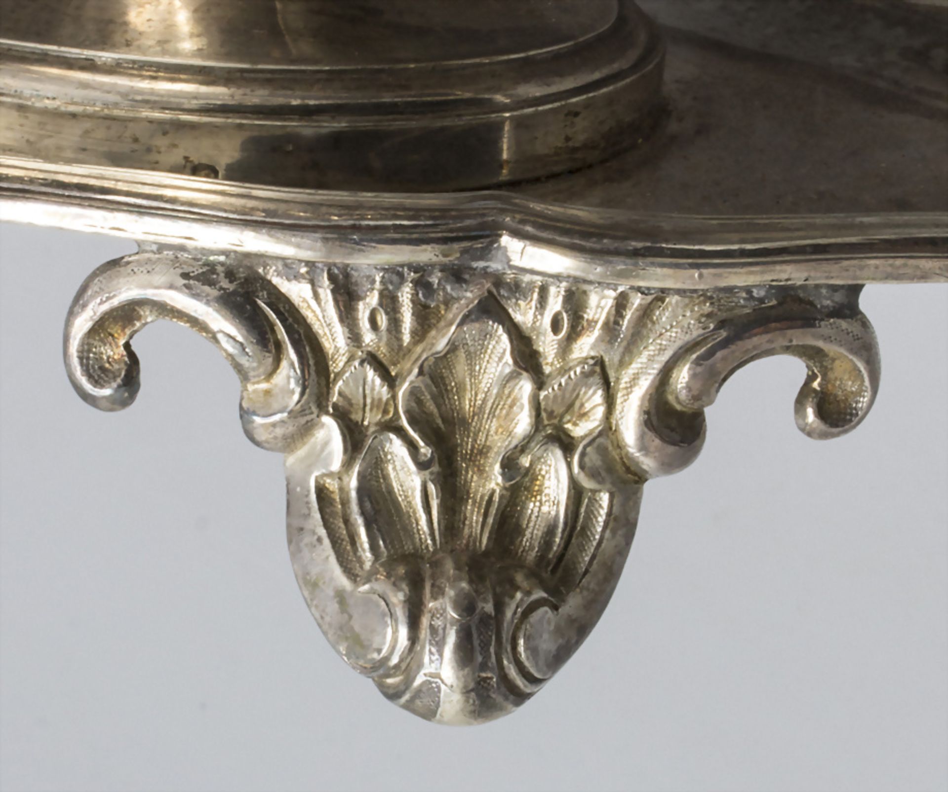 Sauciere auf Presentoir / A silver sauce boat on presenter, Fouquet-Geuedet, Paris, um 1900 - Image 5 of 10