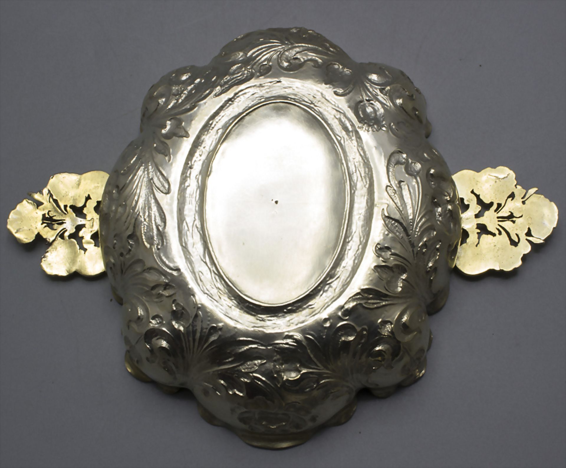 Barocke Weinbrandschale / A Baroque silver brandy tasting cup, J. Bossard, Luzern, nach 1775 - Image 6 of 7