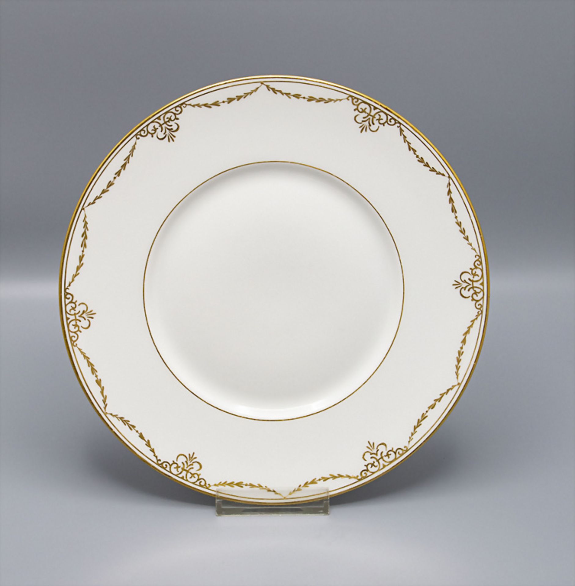 Teller / A dinner plate, Royal Copenhagen, um 1900