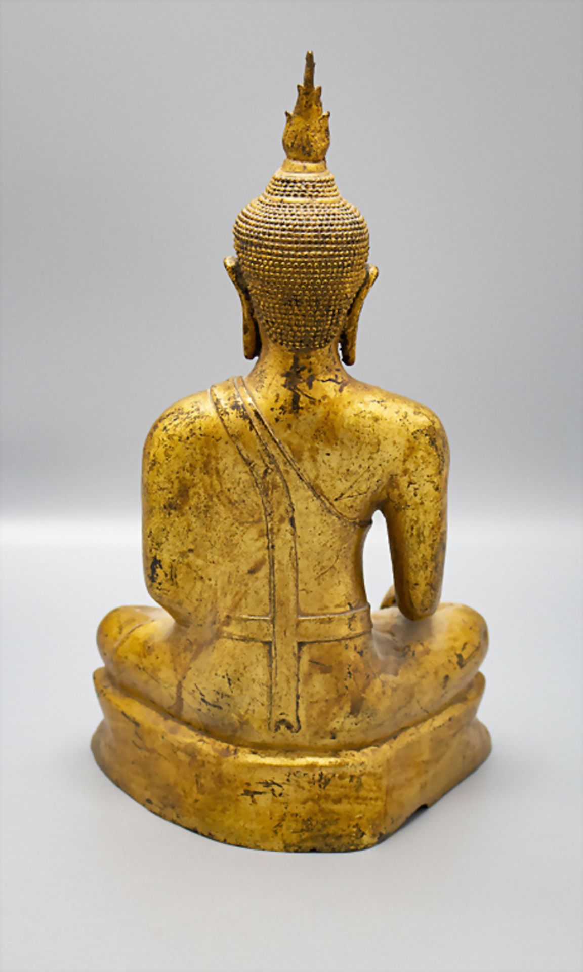 Sitzender Buddha / A sitting bronze Buddha, Thailand - Bild 3 aus 6