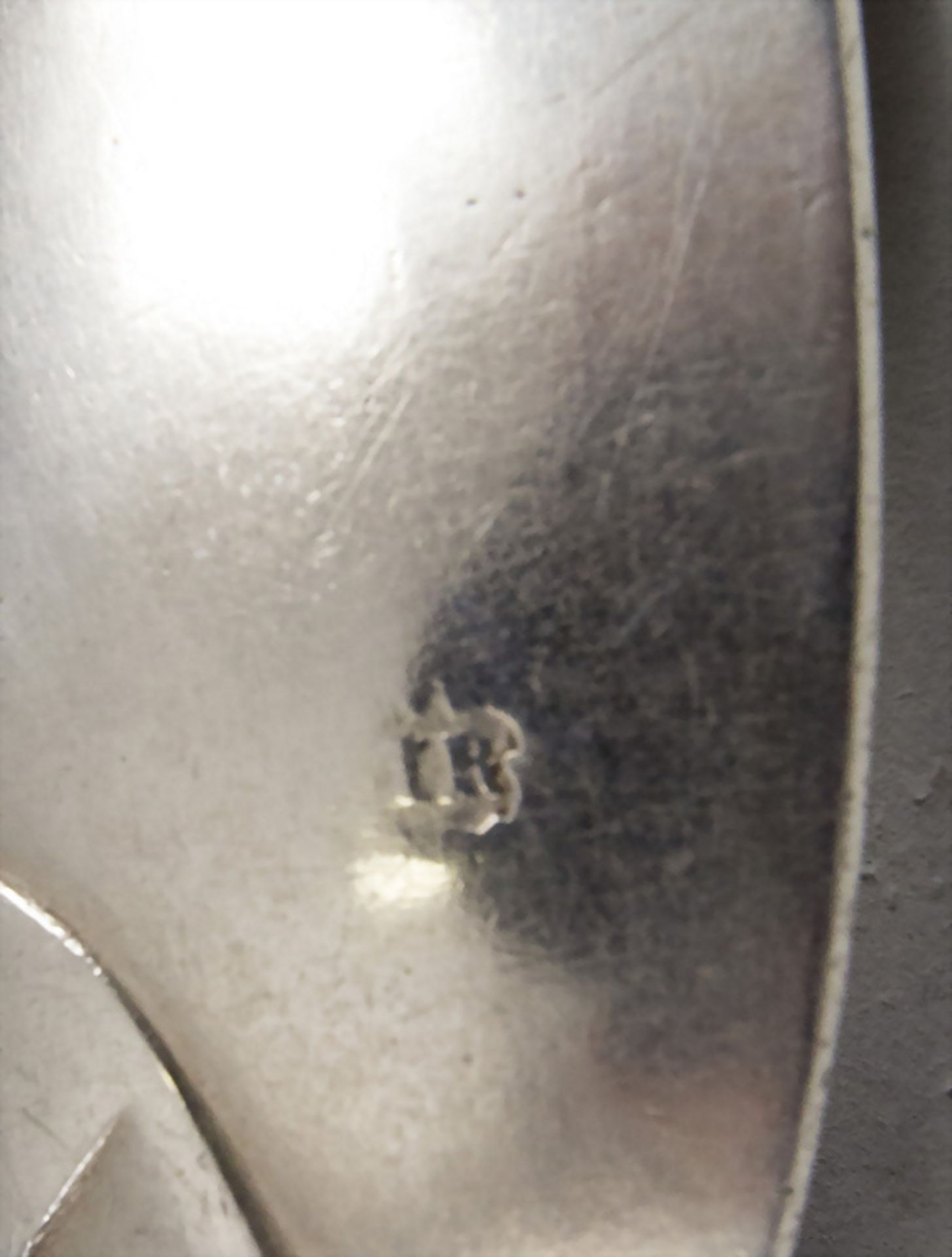 Ragout Löffel / A large silver serving spoon, Ignatz Rieger, Neisse (Schlesien), 1765 - Image 4 of 6