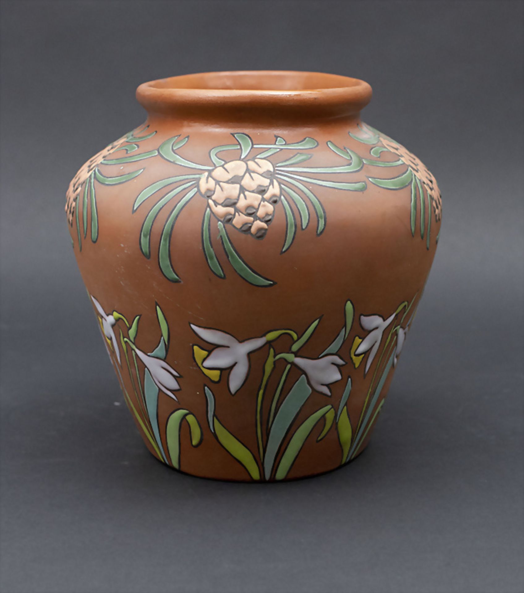 Jugendstil Cachepot mit floralem Dekor / An Art Deco flower pot, Frankreich, um 1900 - Bild 2 aus 7