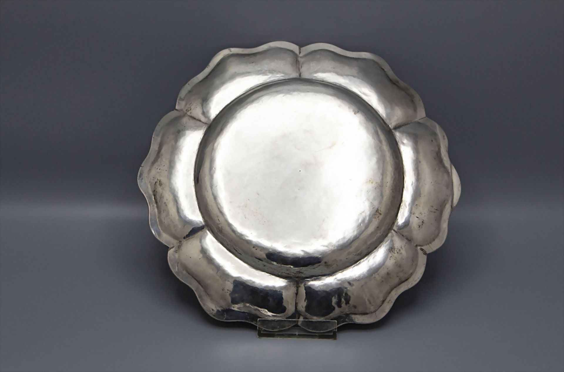 Barock Teller / A Baroque silver plate, wohl Südamerika, 18. Jh. - Bild 3 aus 4