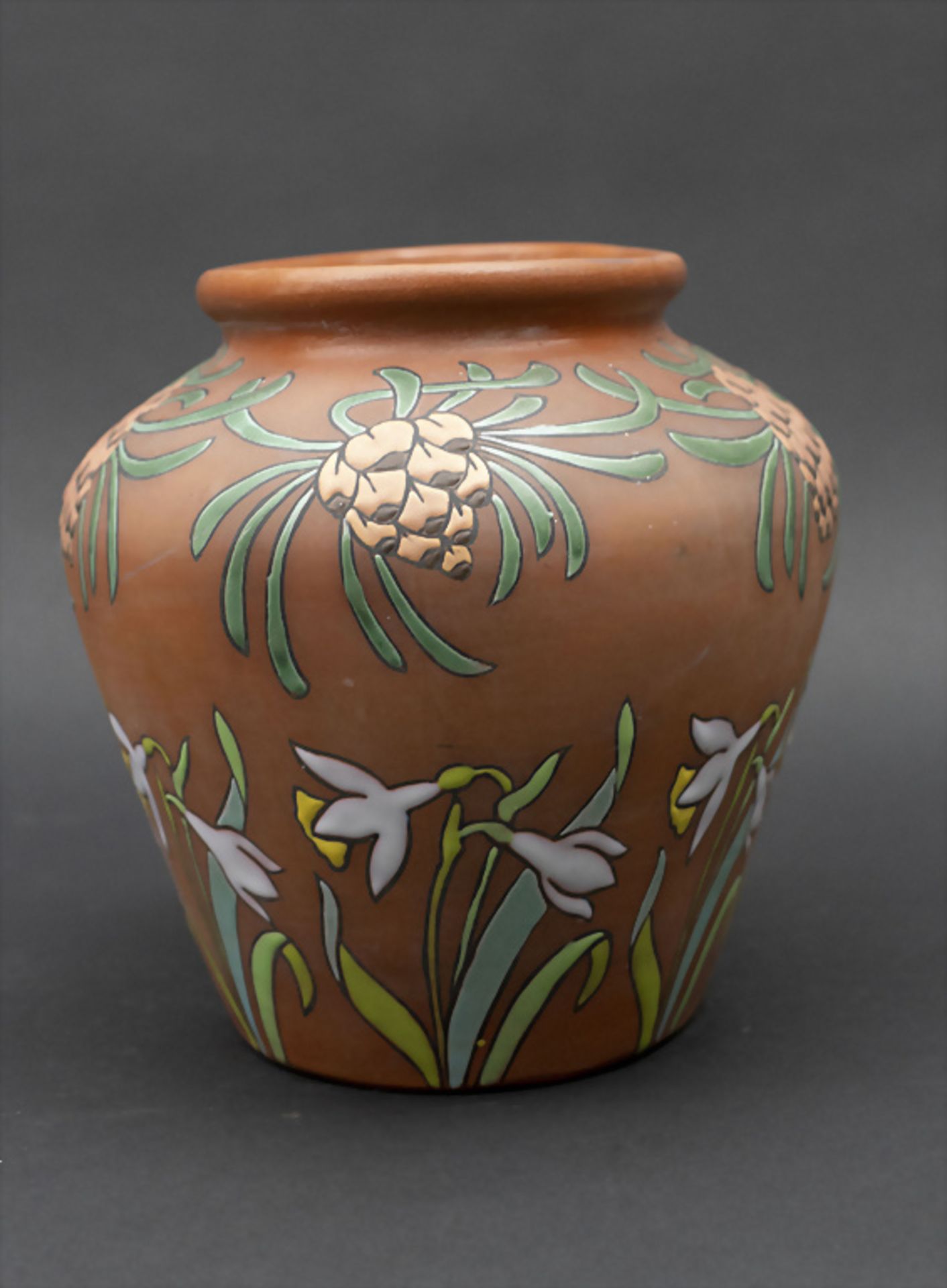 Jugendstil Cachepot mit floralem Dekor / An Art Deco flower pot, Frankreich, um 1900 - Bild 4 aus 7