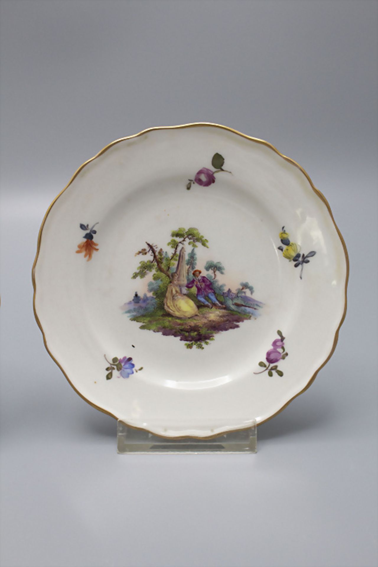 Paar Butterteller mit Watteau-Szenen / A pair of butter plates with Watteau scenes, wohl ... - Image 3 of 5