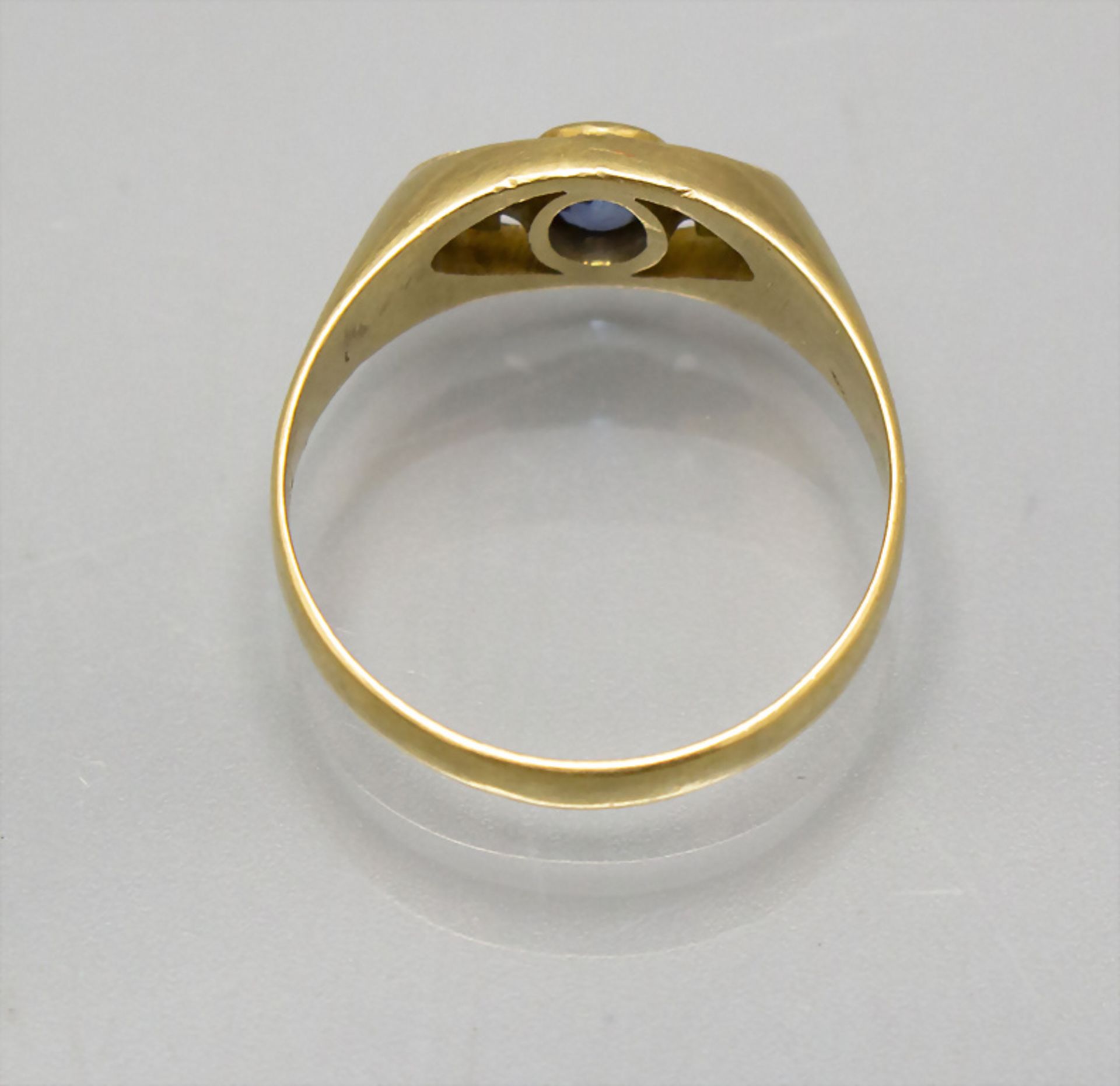 Damenring mit Saphir und Brillanten / A ladies 18 ct gold ring with diamonds and sapphire - Image 2 of 2