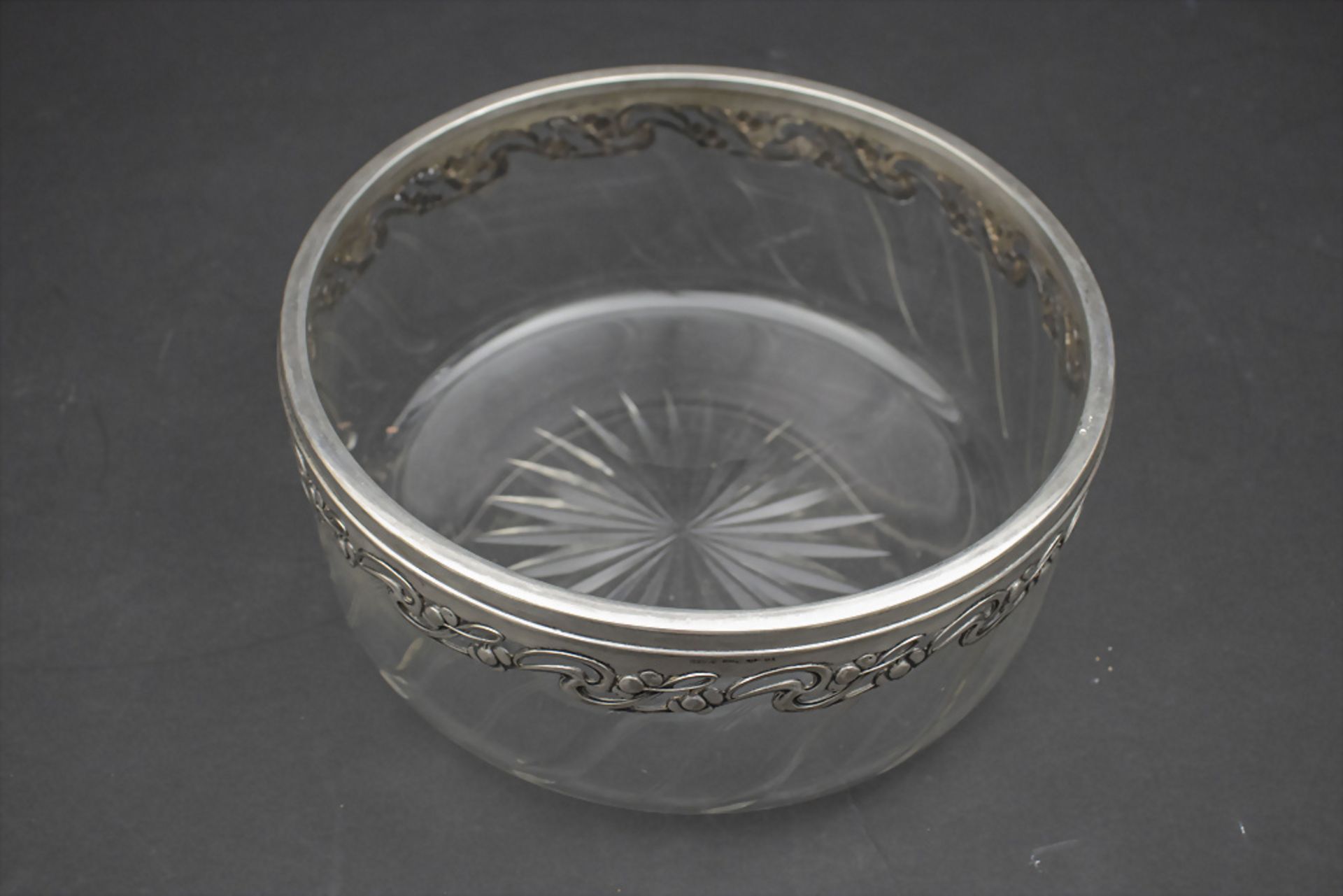 Jugendstil Glasschale mit Montur / An Art Nouveau glass fruit bowl with plated mount, WMF, ... - Image 3 of 6